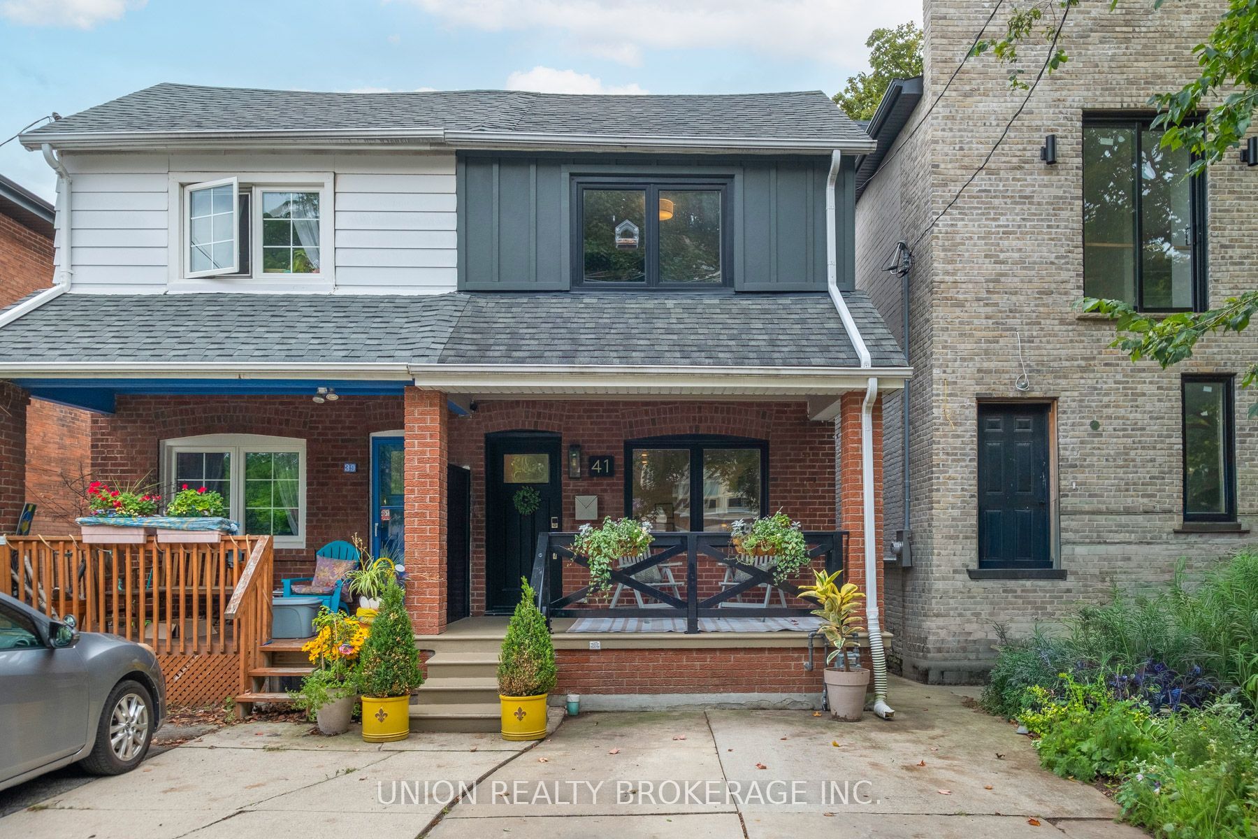 41 Turnberry Avenue, Toronto, ON M6N 1P7