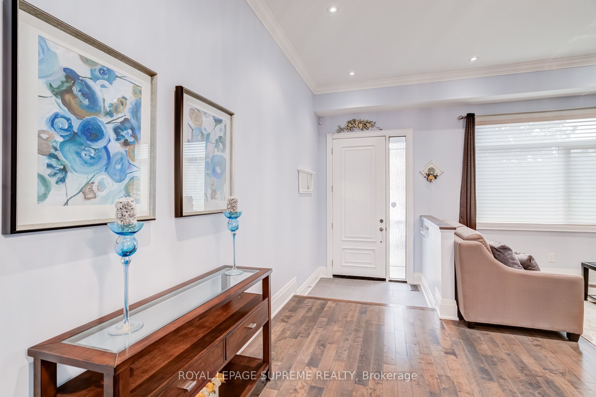 46B Strathnairn Avenue, Toronto, ON M6M 2E7 photo 4