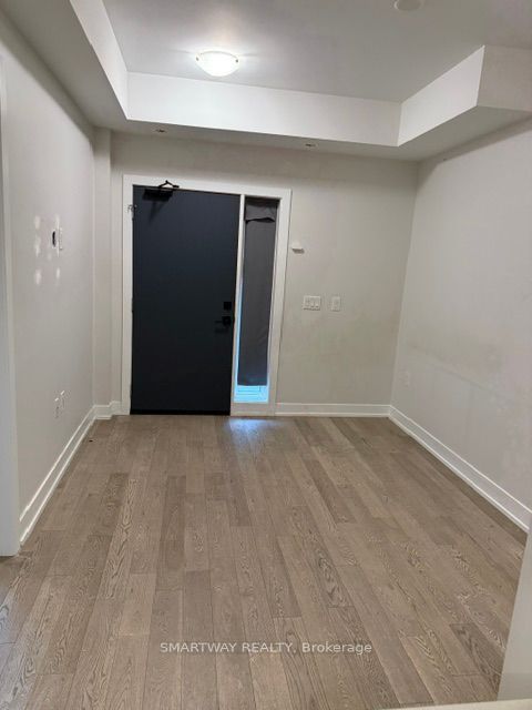 1070 Douglas McCurdy Common 122, Mississauga, ON L5G 0C6 photo 2