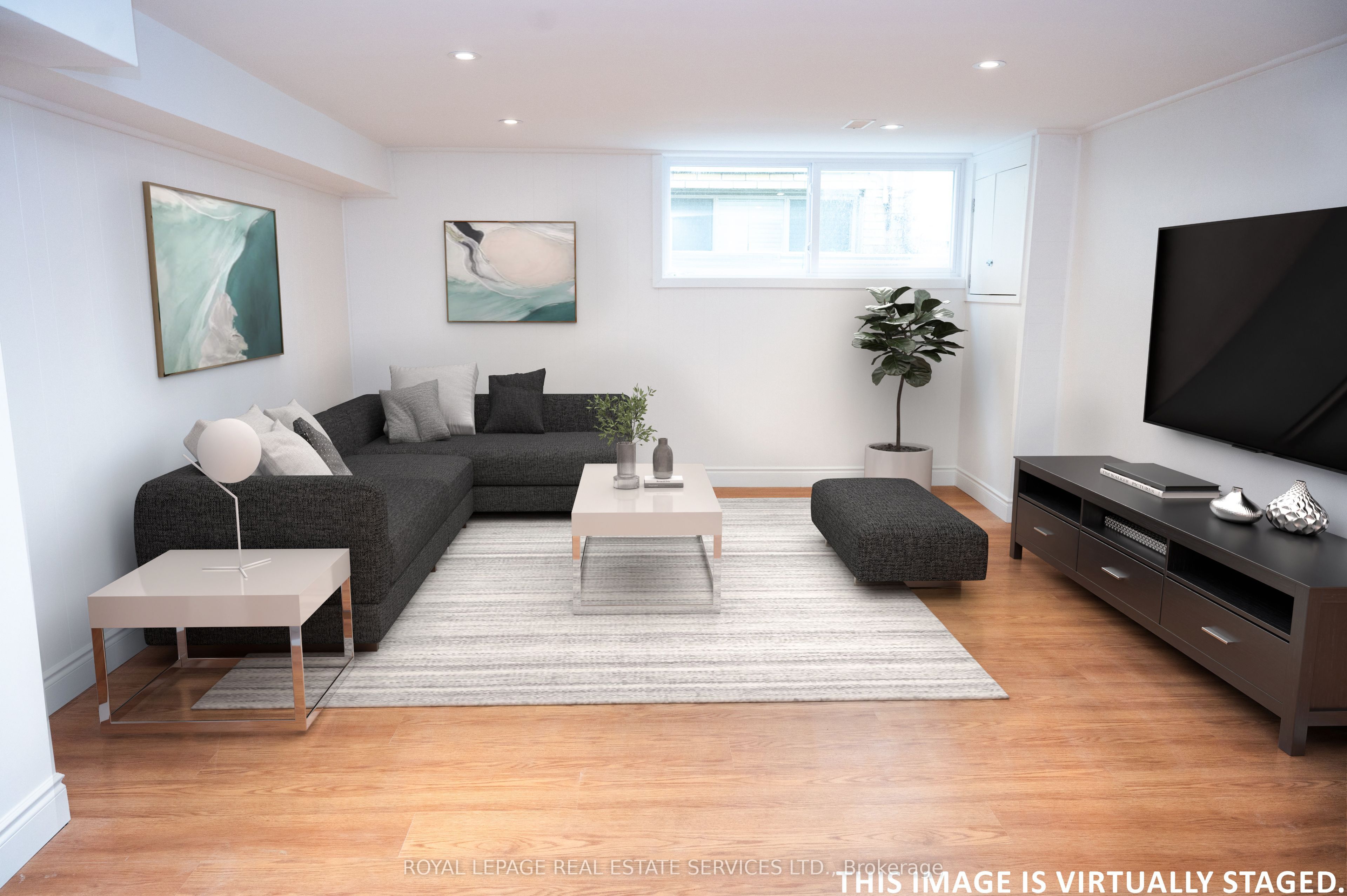 35 Silverhill Drive Lower, Toronto, ON M9B 3W3 photo 2