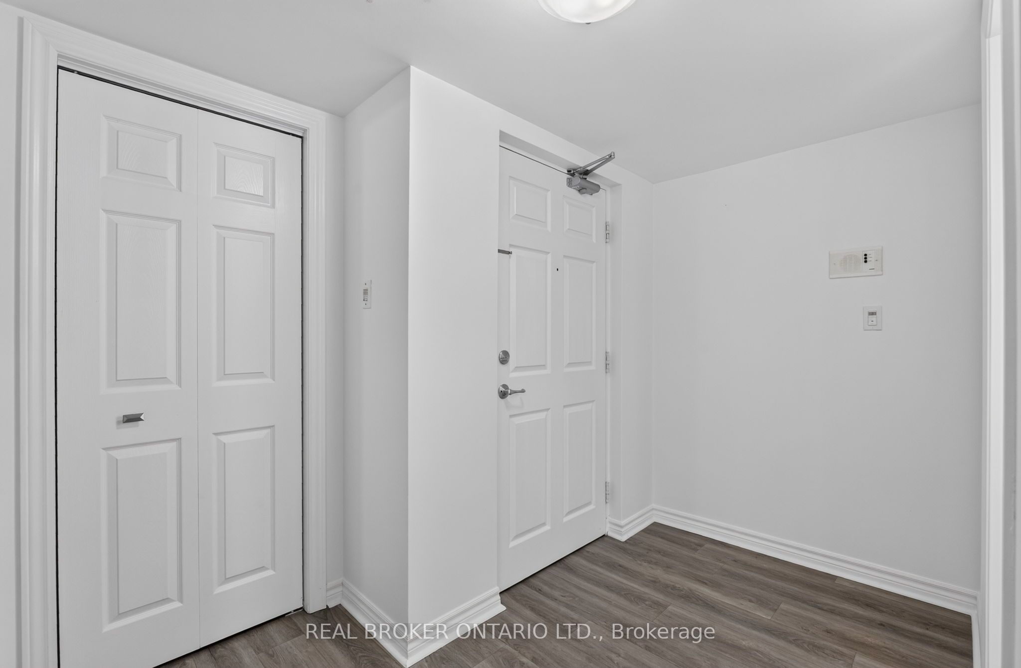 1340 Main Street E 113, Milton, ON L9T 7S6 photo 4