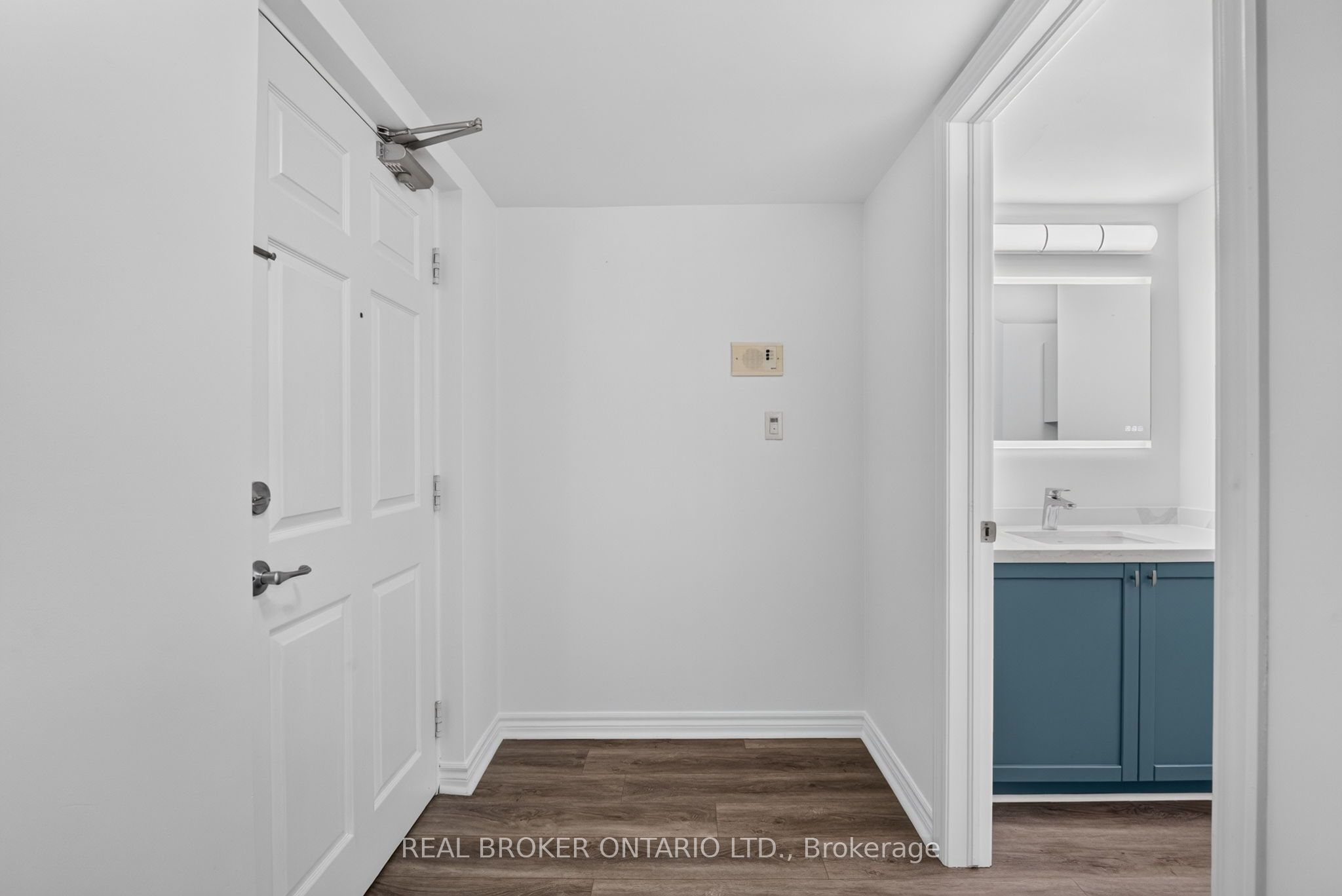 1340 Main Street E 113, Milton, ON L9T 7S6 photo 5