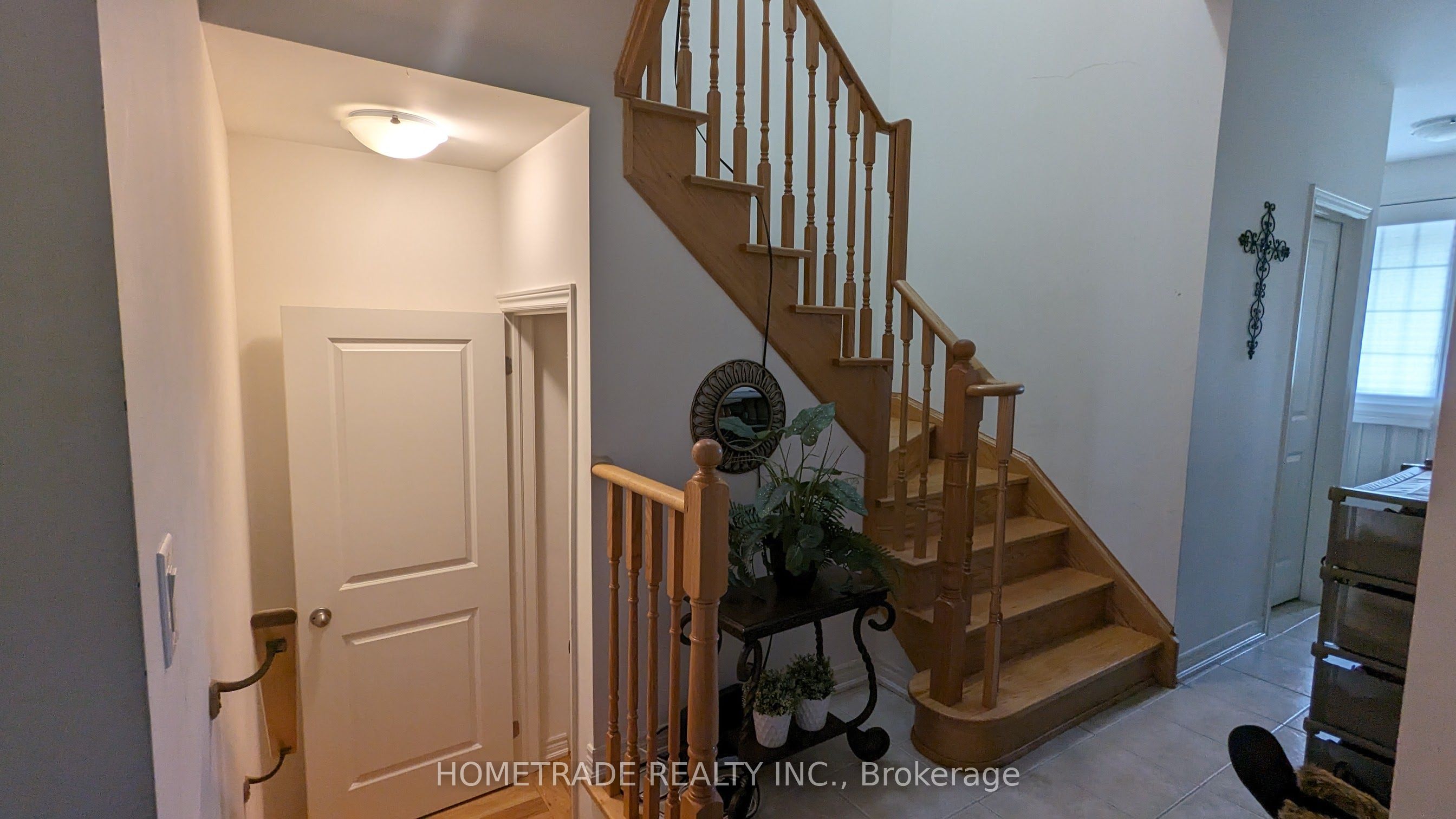 55 Ivor Crescent, Brampton, ON L7A 4L7 photo 4