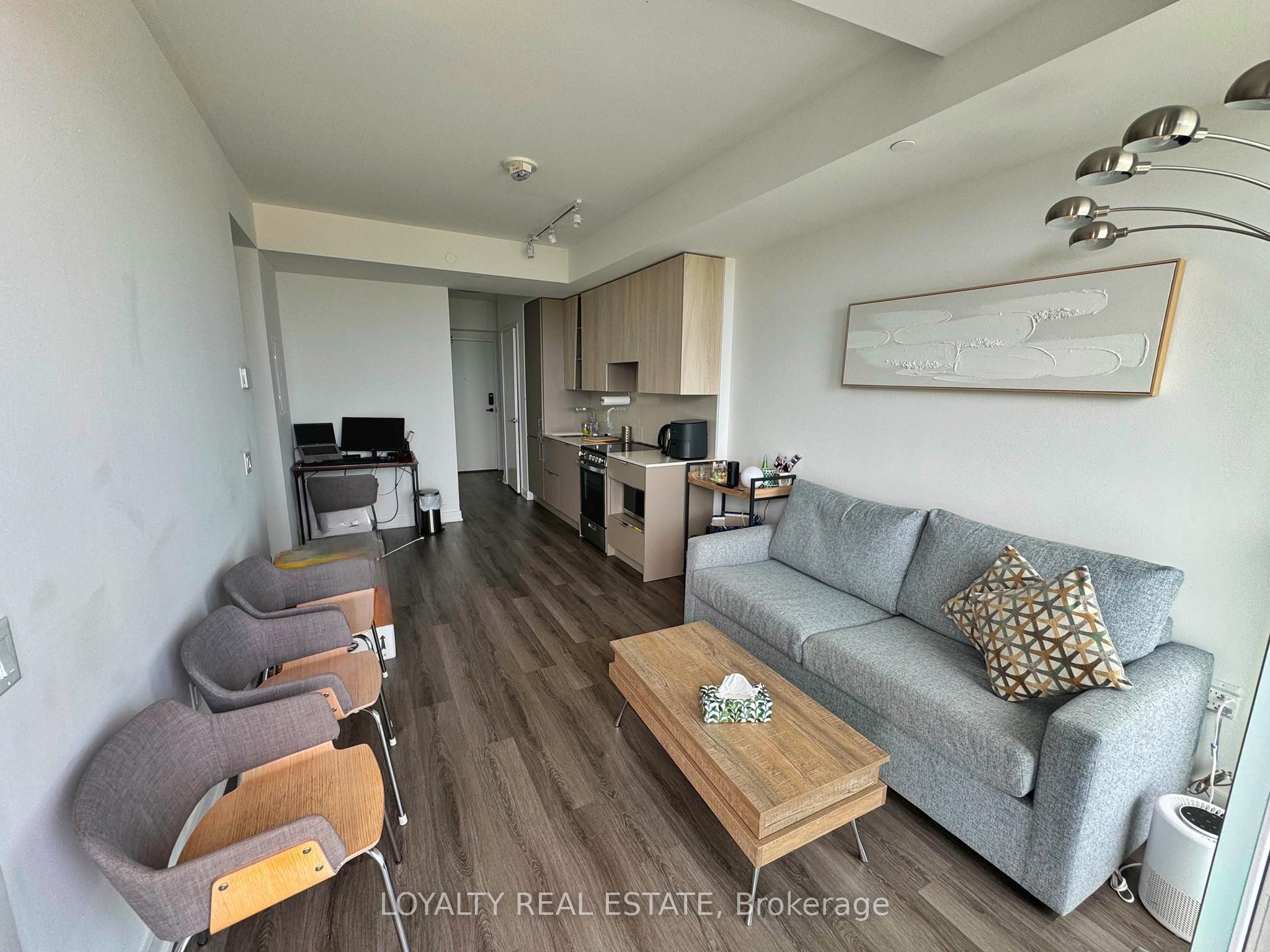 3883 Quartz Road 3208, Mississauga, ON L5B 0M4