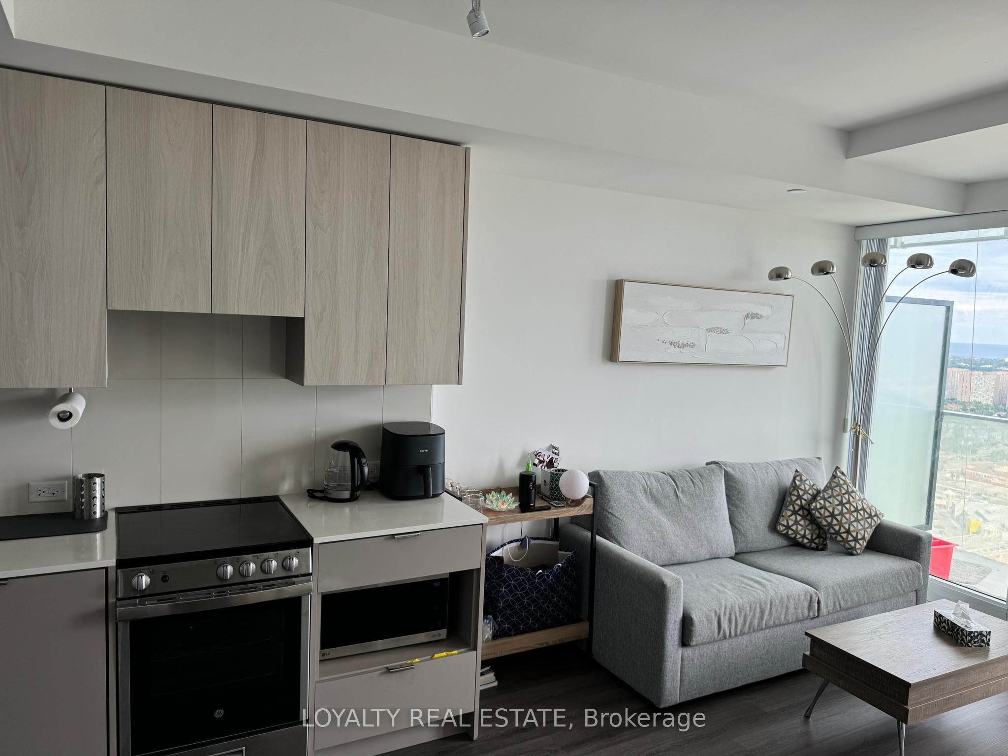 3883 Quartz Road 3208, Mississauga, ON L5B 0M4 photo 5