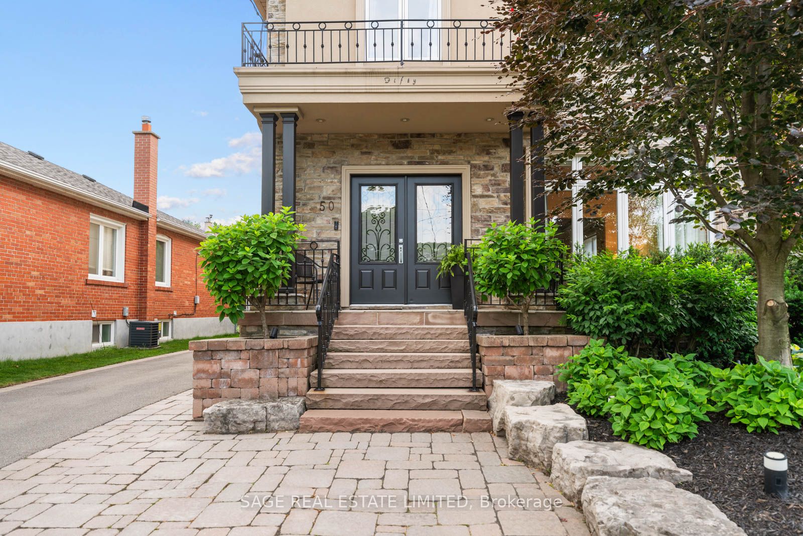 50 Northampton Drive, Toronto, ON M9B 4S7 photo 4