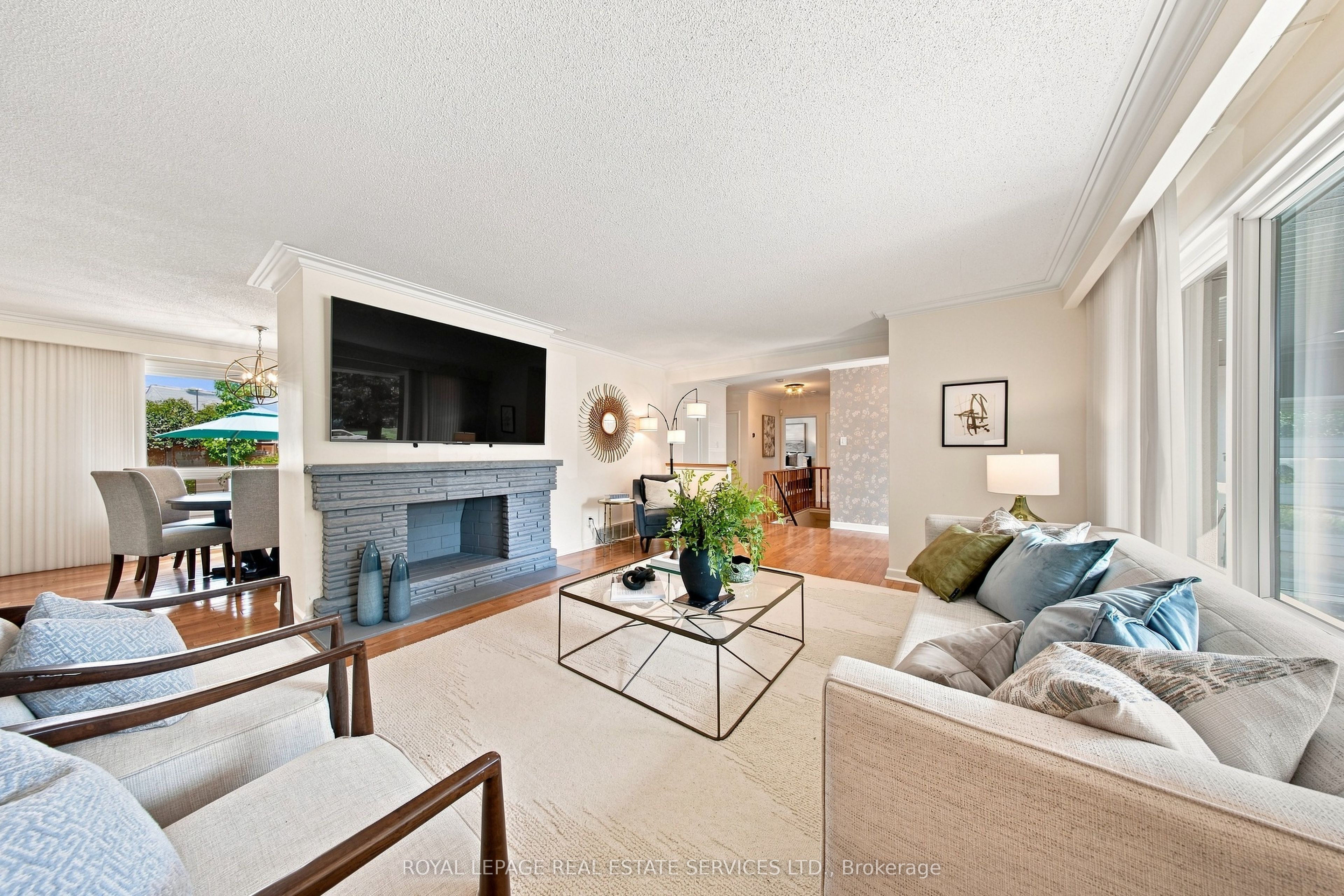 16 Oldham Road, Toronto, ON M9A 2B7 photo 5
