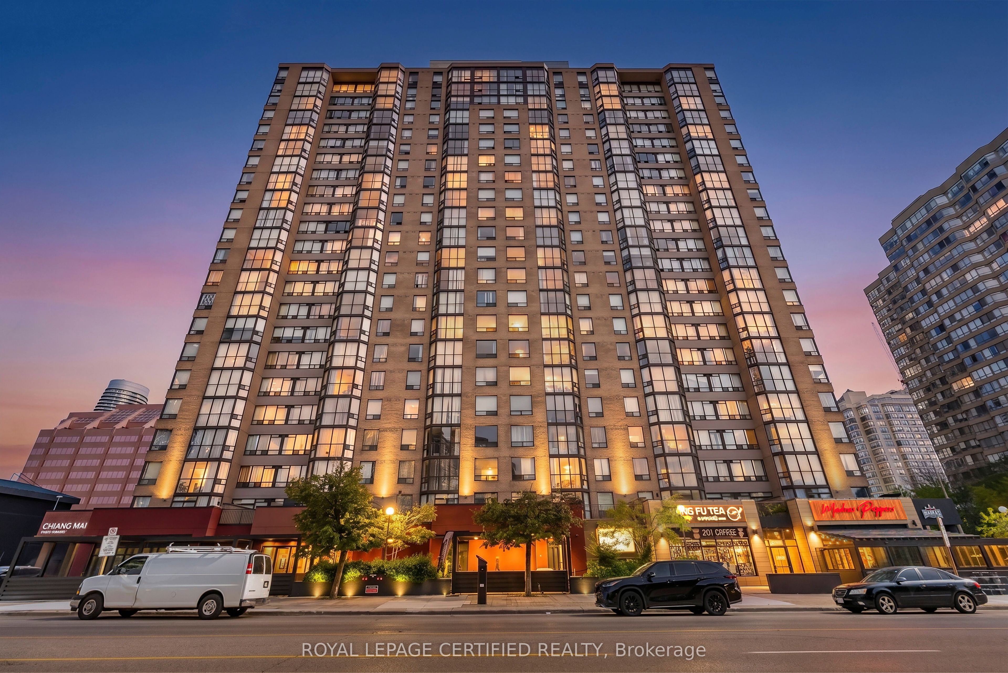 285 Enfield Place #2109, Mississauga, ON L5B 3Y6 photo 2