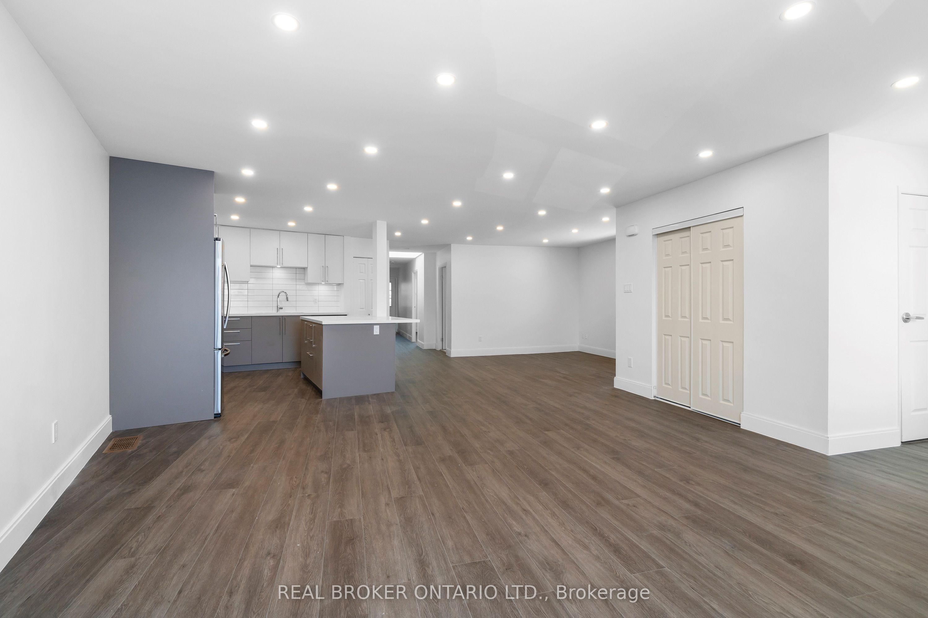 1498 Paddington Court UPPER, Burlington, ON L7M 1W7 photo 5