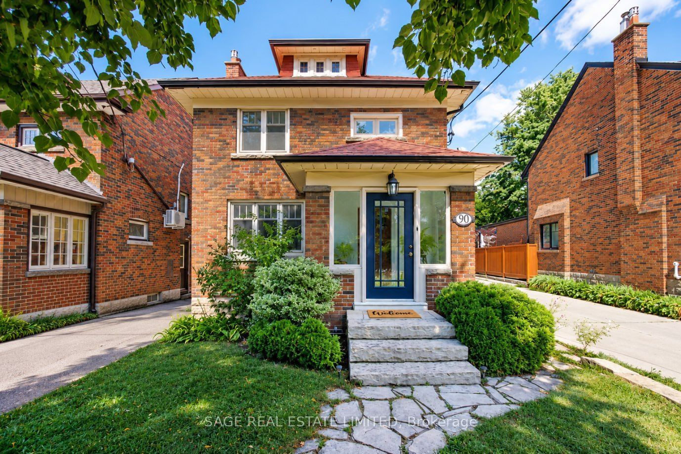 90 Methuen Avenue, Toronto, ON M6S 1Z9