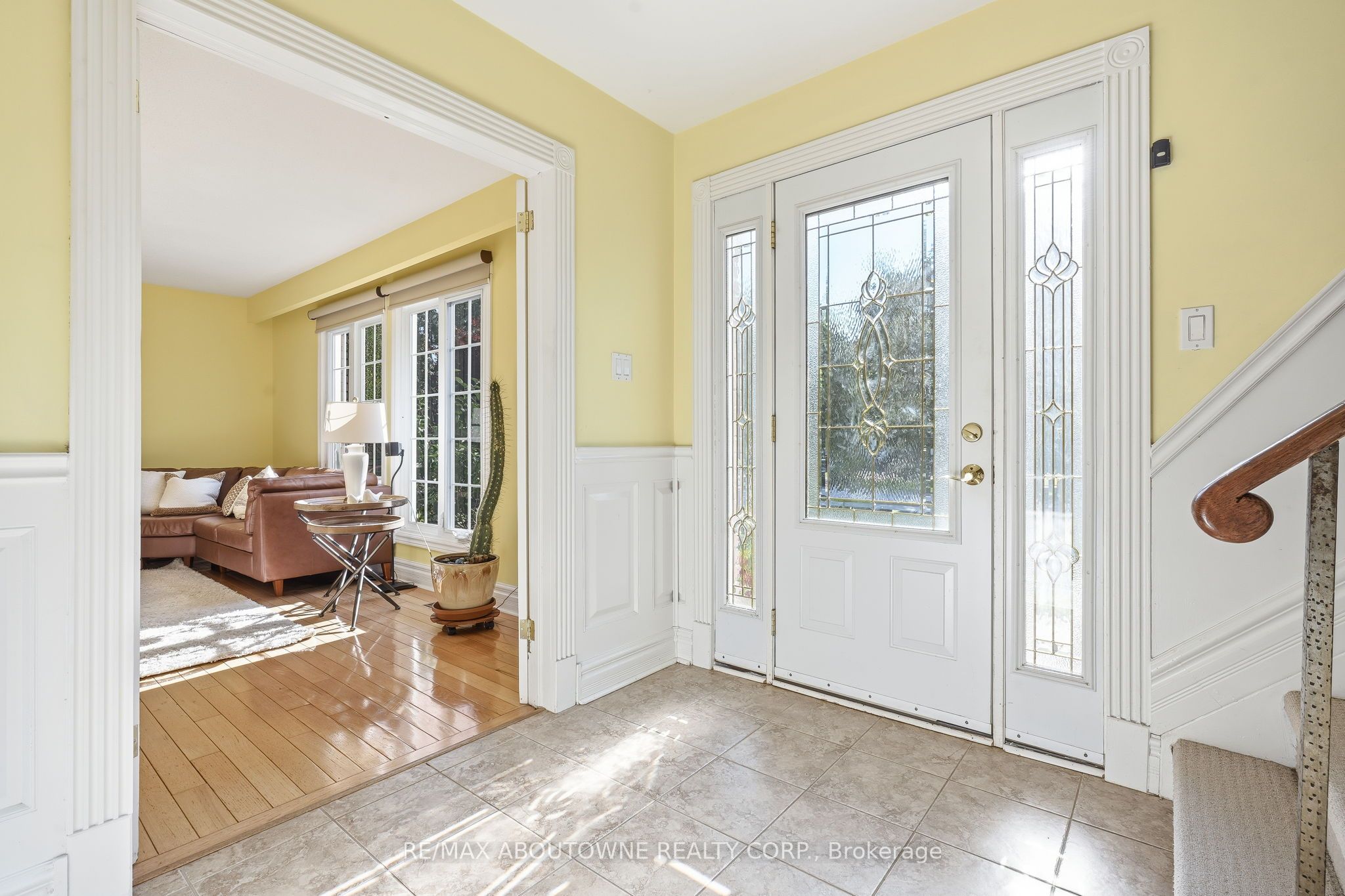1177 Grand Boulevard, Oakville, ON L6H 2V2 photo 4