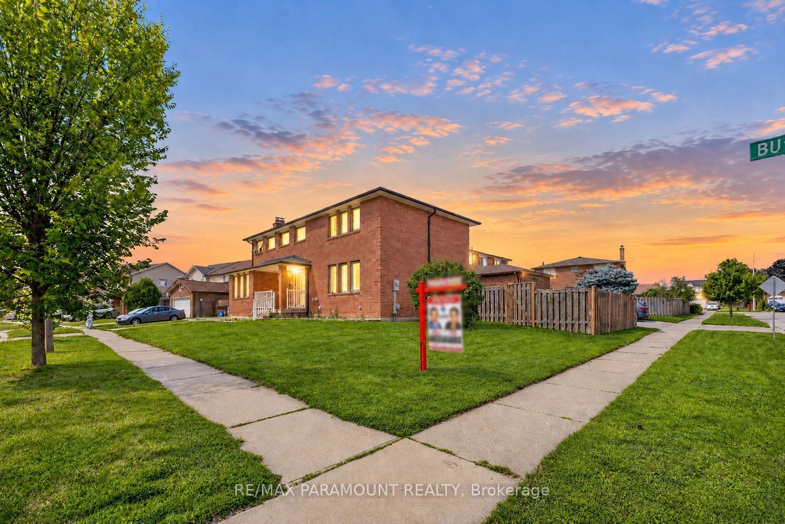 177 Weybridge Trail, Brampton, ON L6V 3S6 photo 2