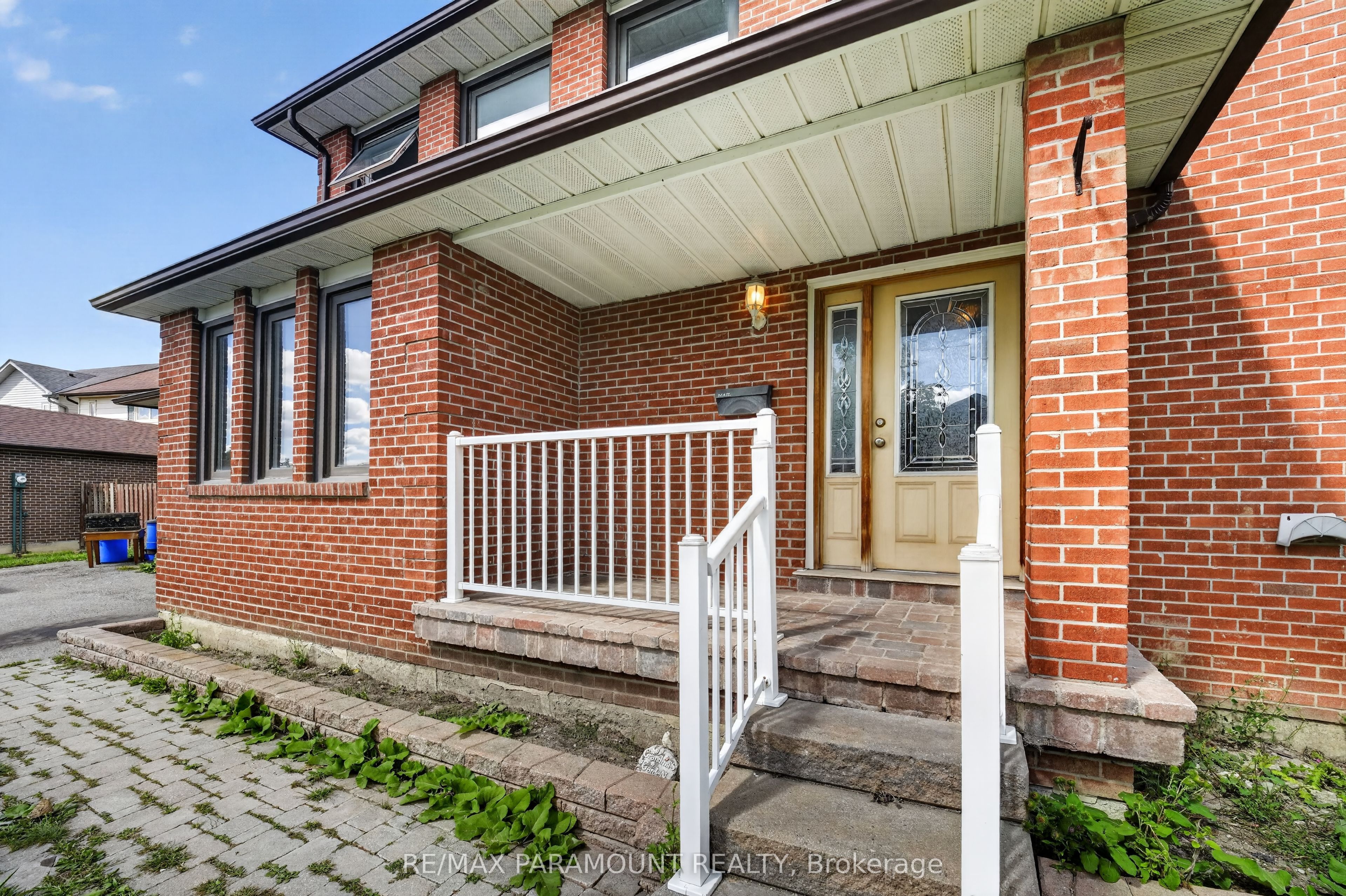 177 Weybridge Trail, Brampton, ON L6V 3S6 photo 4