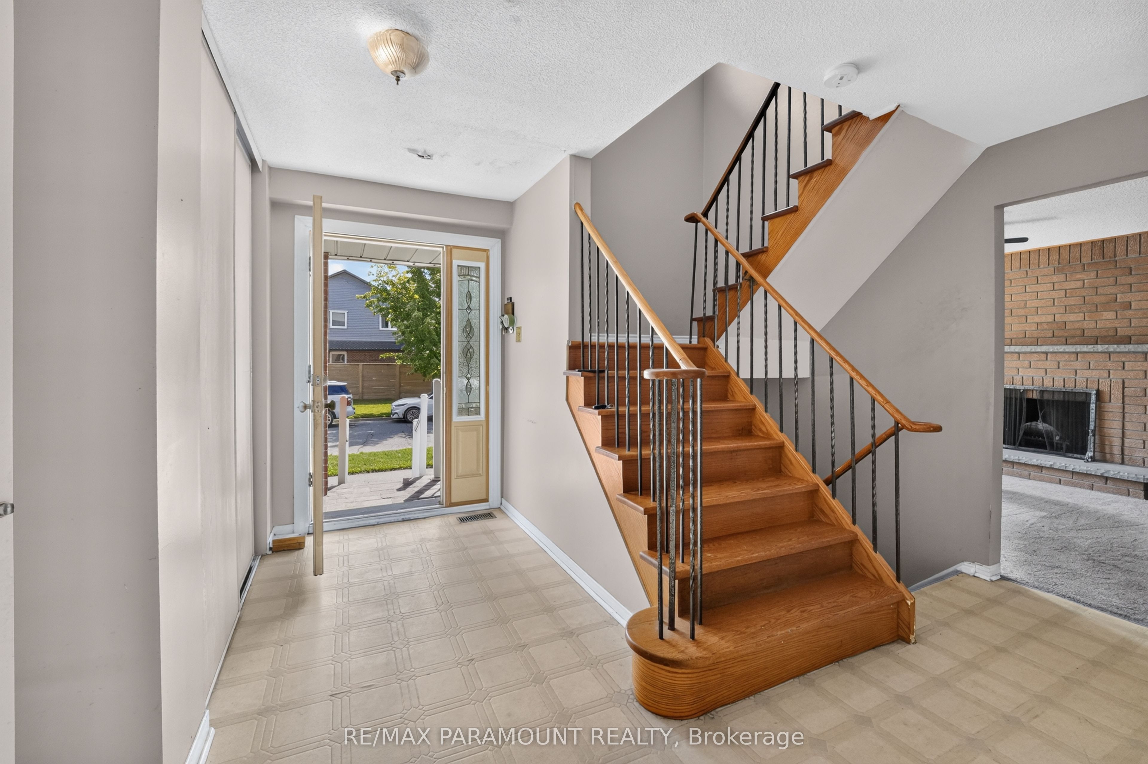 177 Weybridge Trail, Brampton, ON L6V 3S6 photo 5