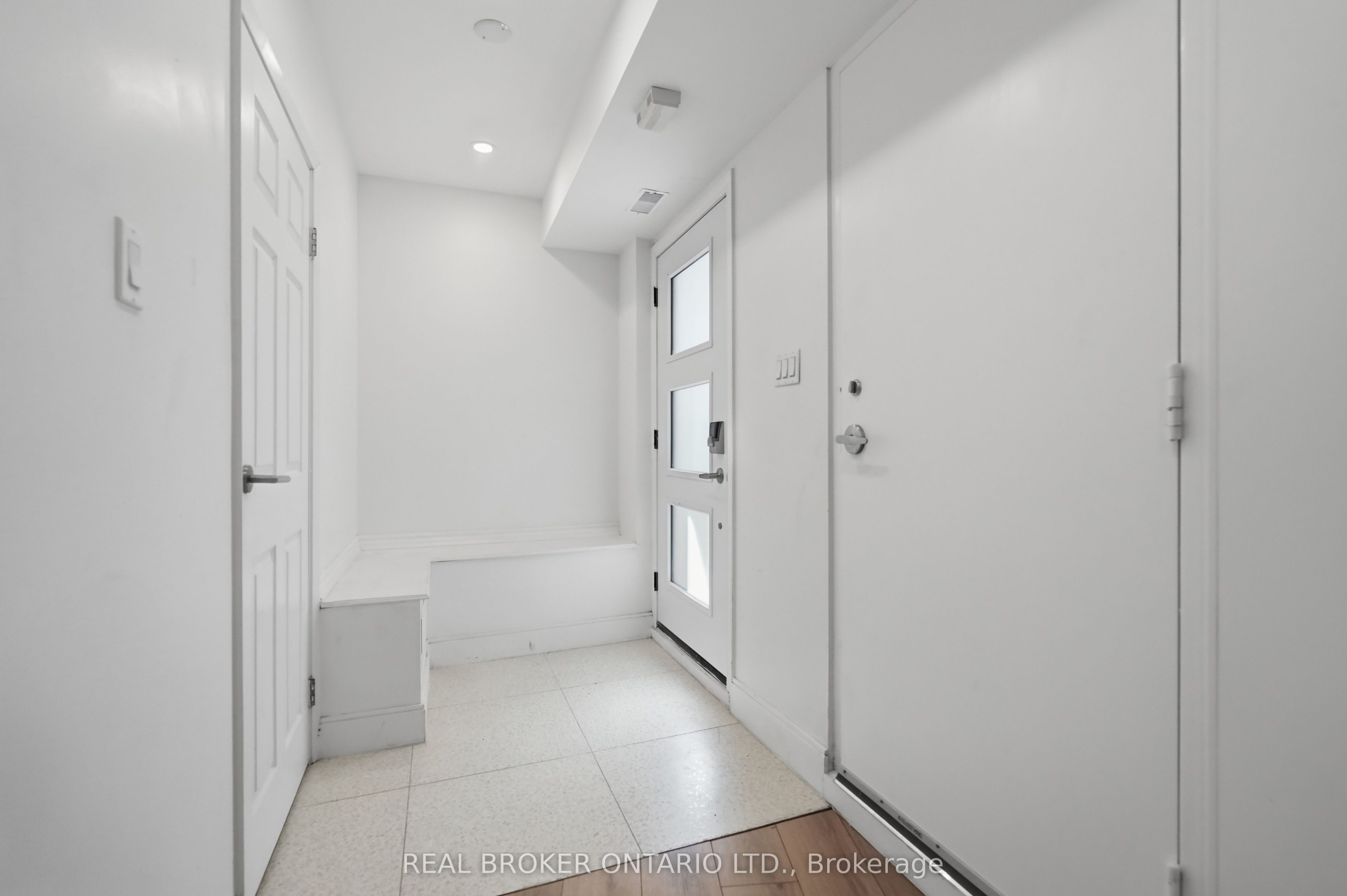 1498 Paddington Court LOWER, Burlington, ON L7M 1W7 photo 4