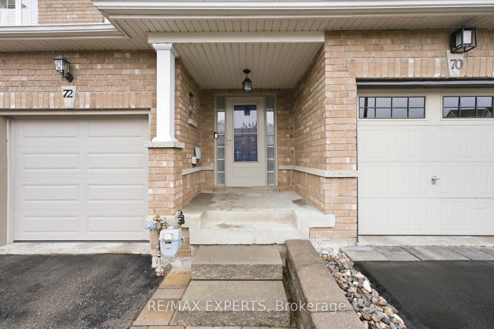 72 Victor Large Way, Orangeville, ON L9W 0B6 photo 2