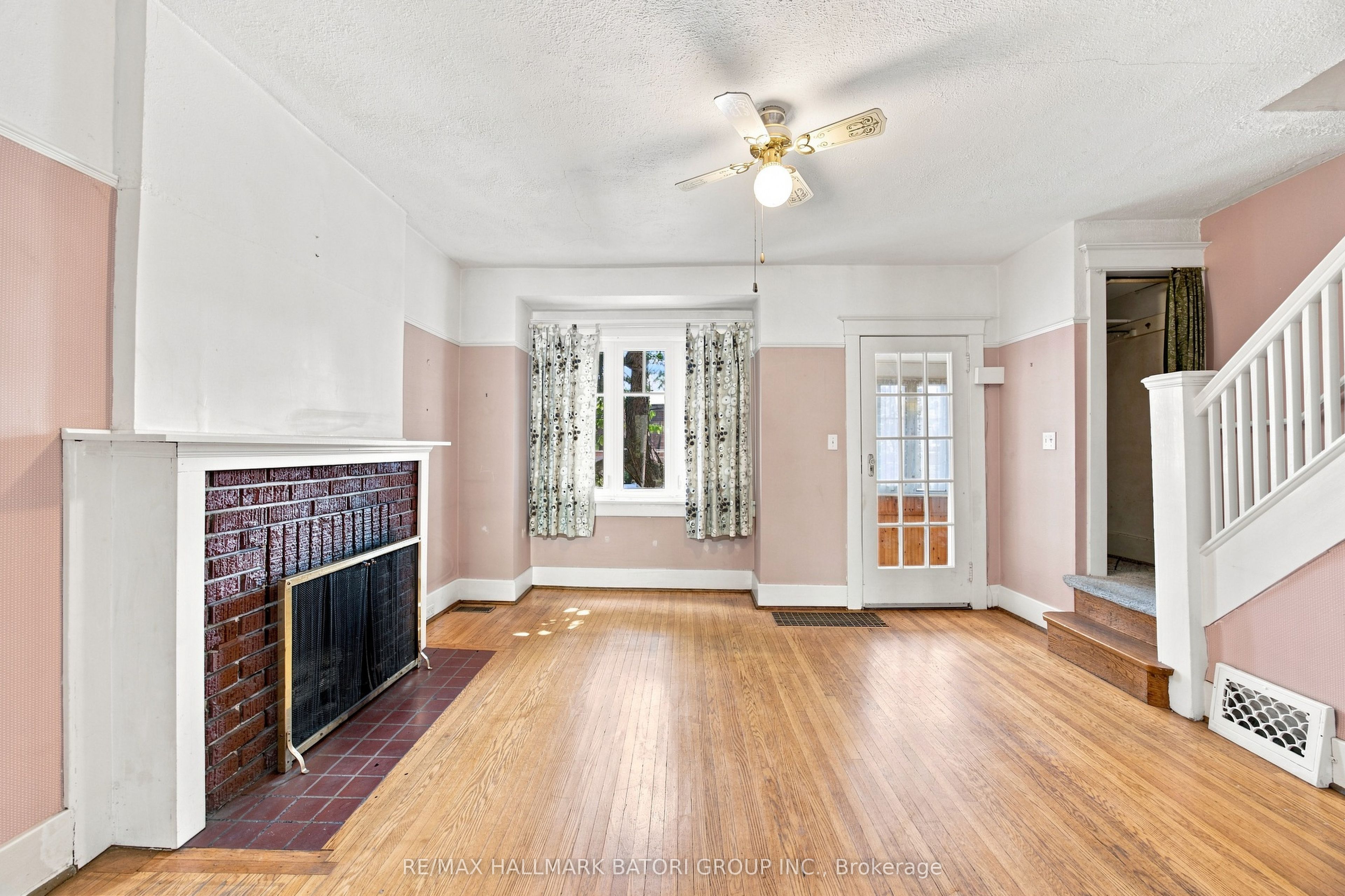 1390 Davenport Road, Toronto, ON M6H 2G9 photo 4