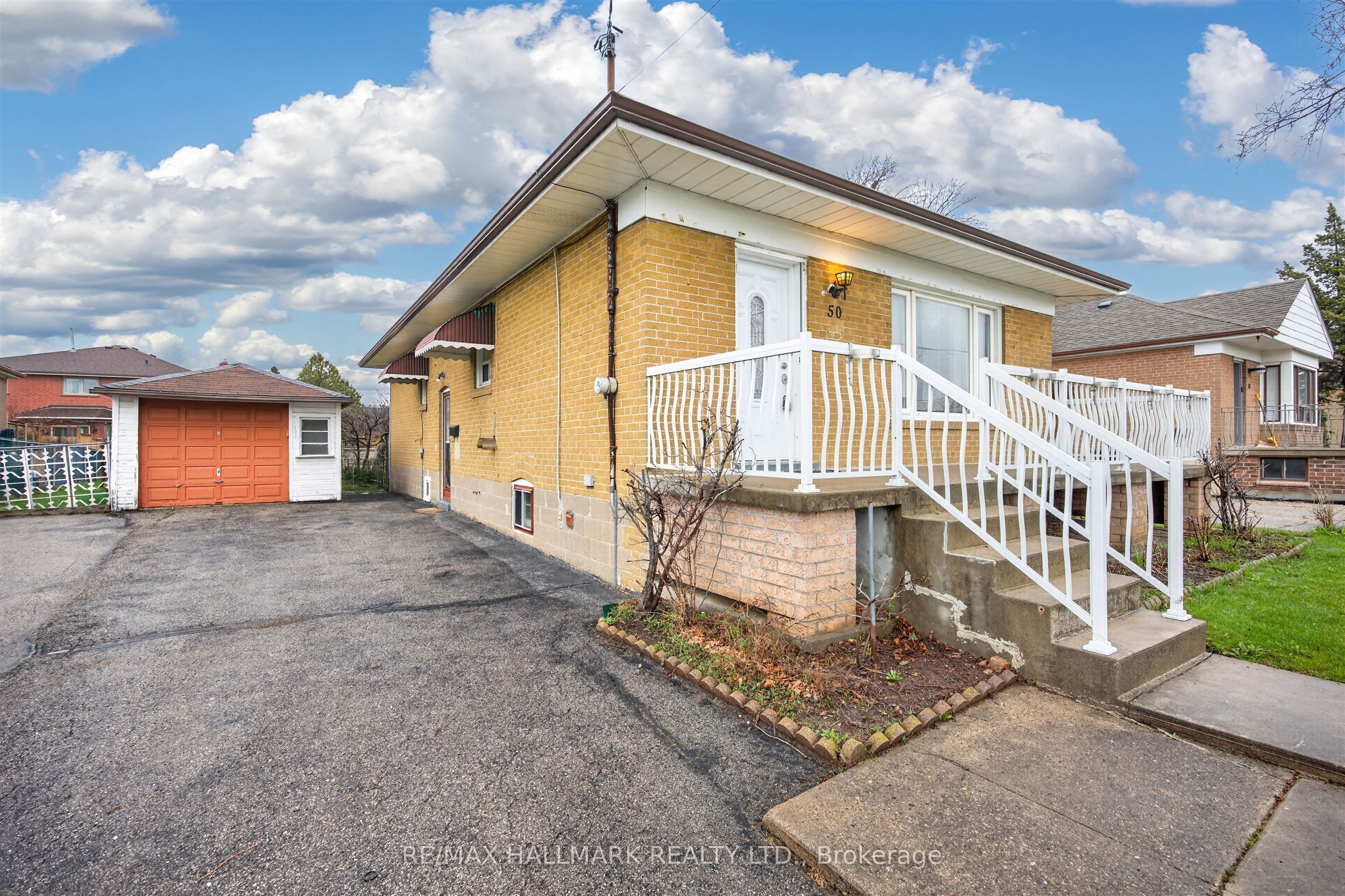 50 Dorking Crescent, Toronto, ON M3M 2B6 photo 4