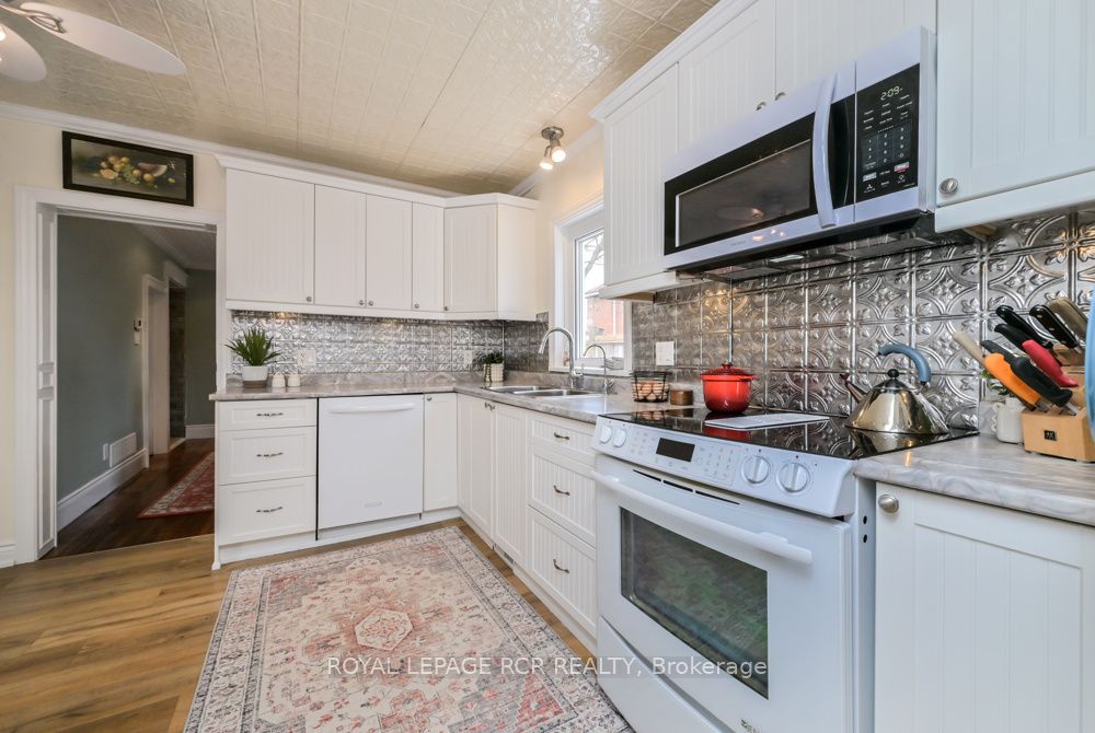 1429 Queen Street, Caledon, ON L7K 0E4 photo 3