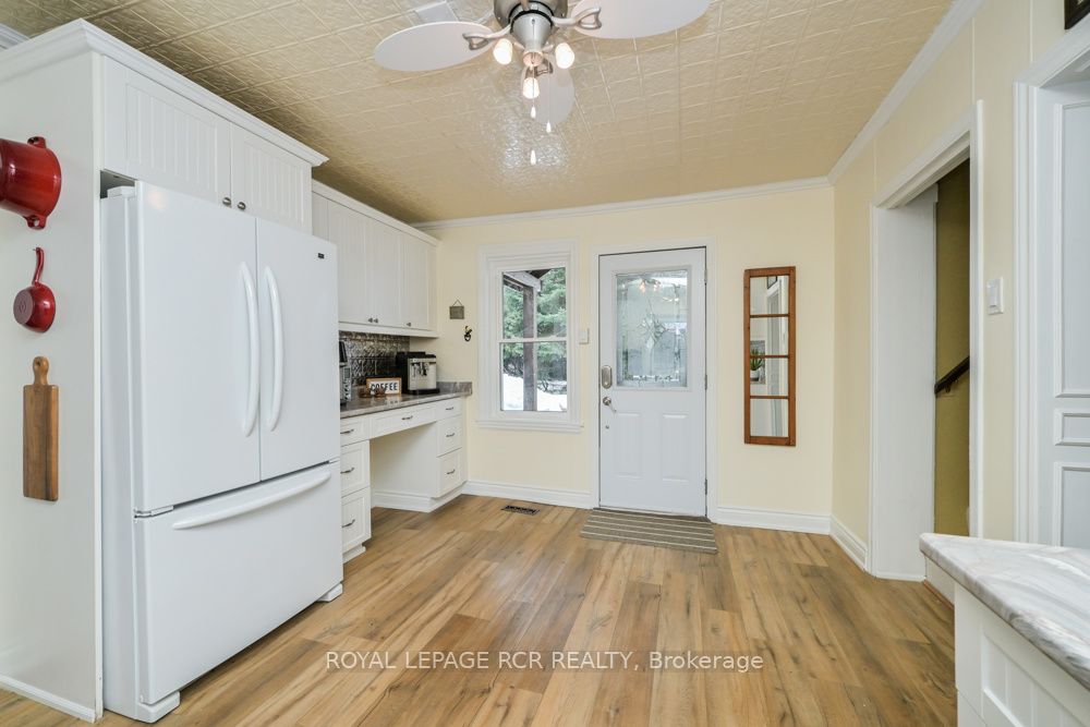 1429 Queen Street, Caledon, ON L7K 0E4 photo 4