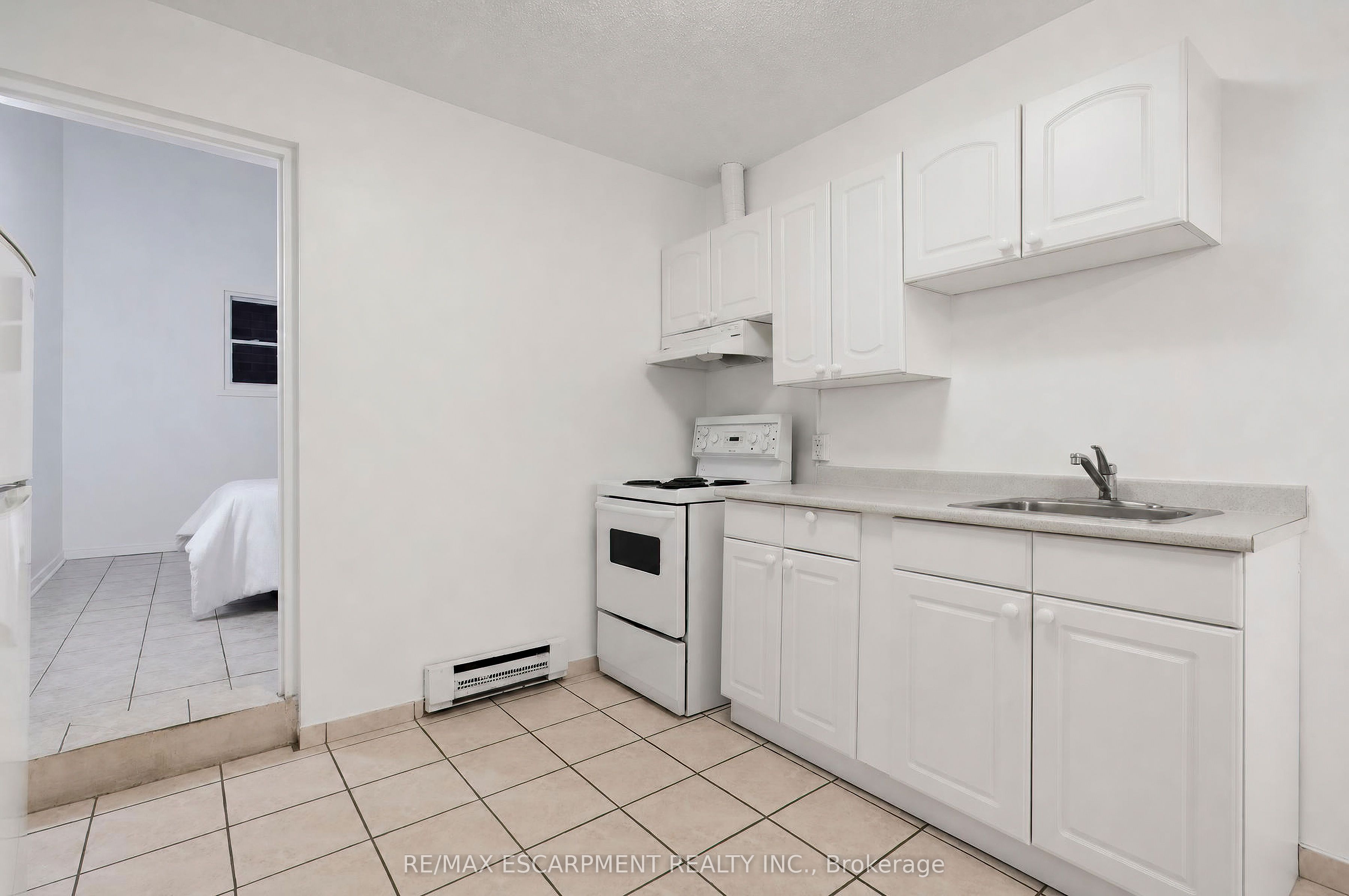 492 Kerr Street 9, Oakville, ON L6K 3C5 photo 5