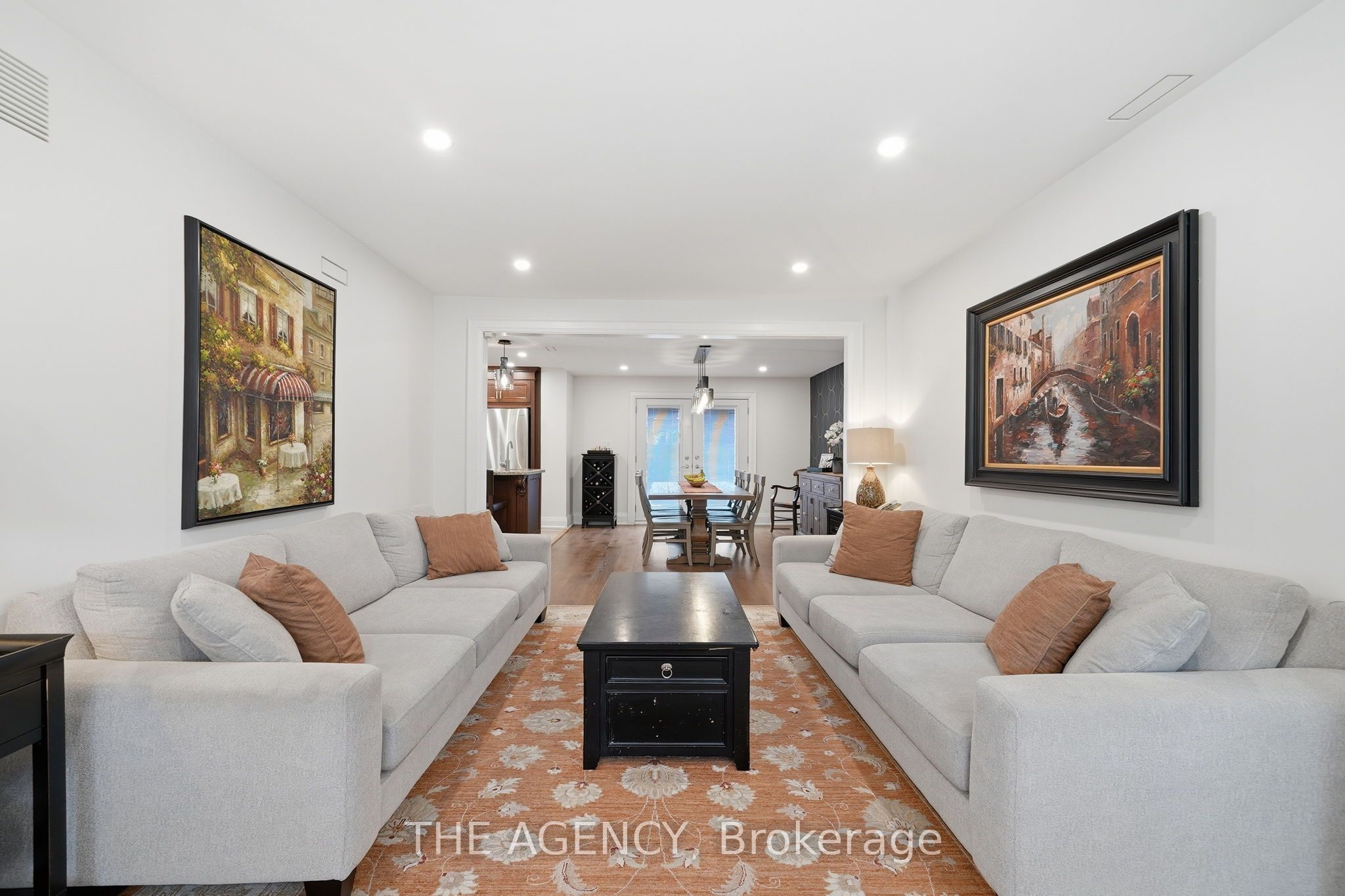 42 Berl Avenue, Toronto, ON M8Y 3C4 photo 4
