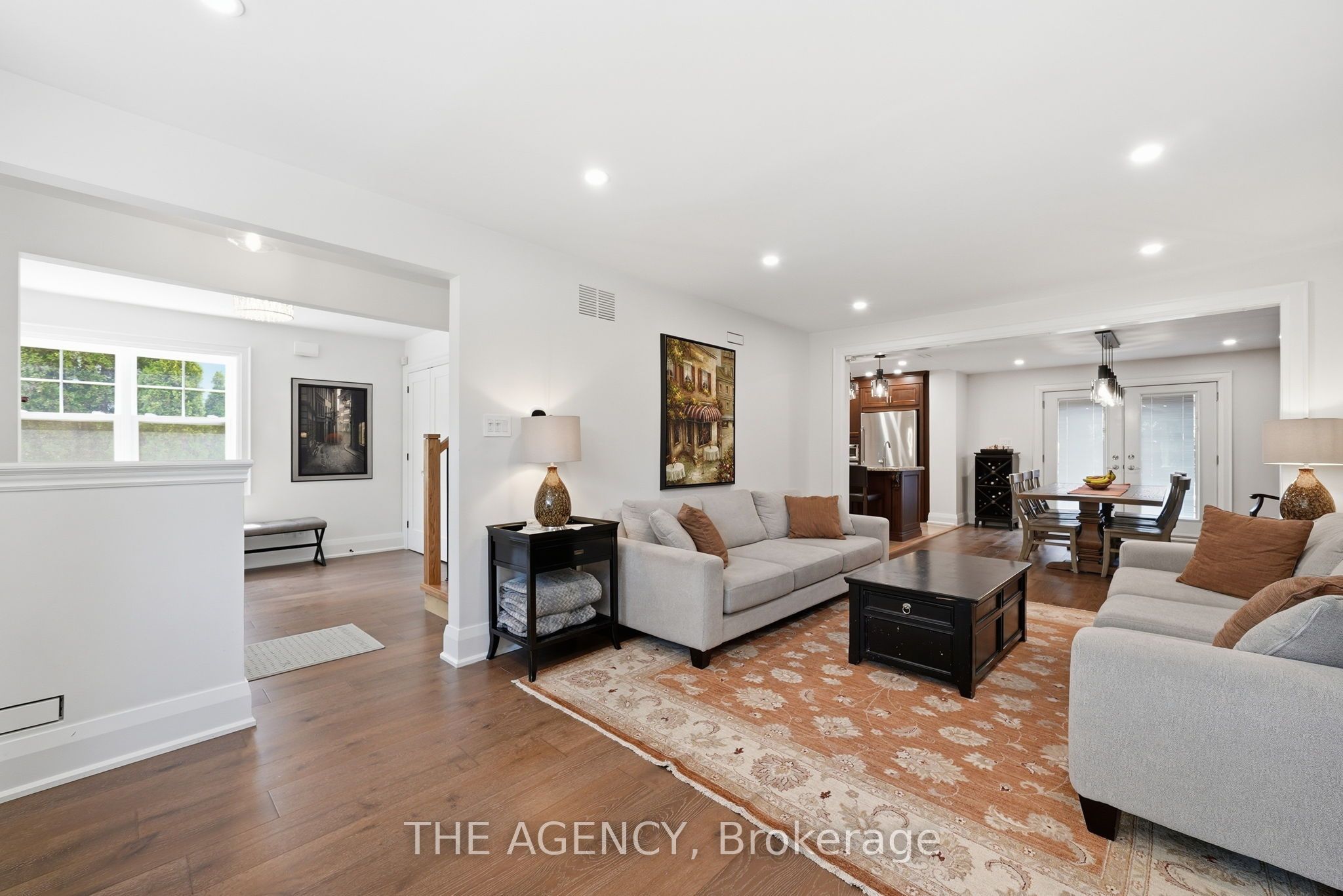 42 Berl Avenue, Toronto, ON M8Y 3C4 photo 5