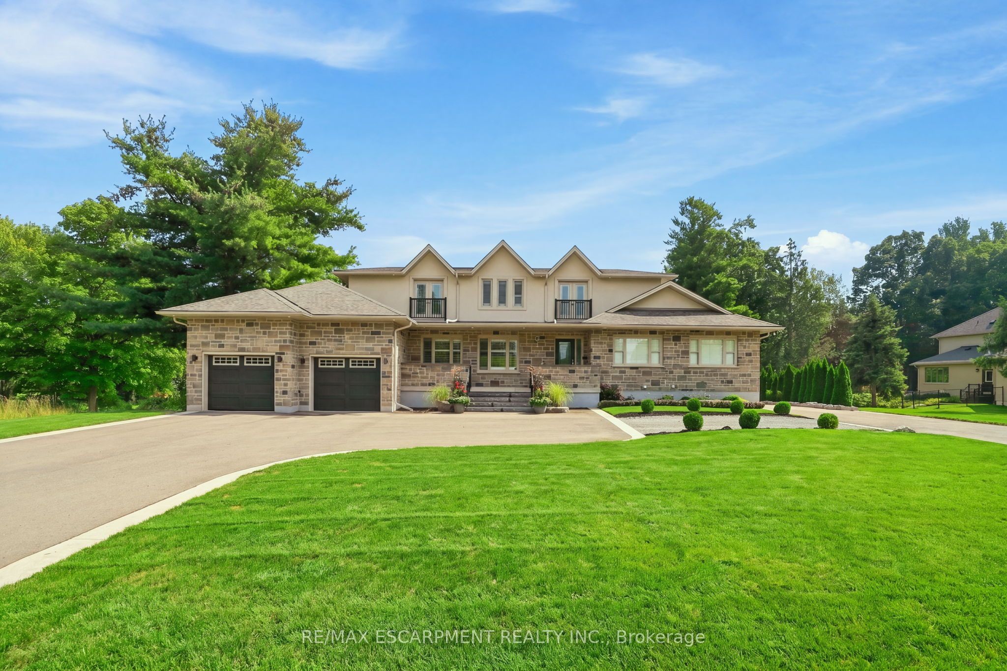 1354 No 1 Side Road, Burlington, ON L7P 0R9
