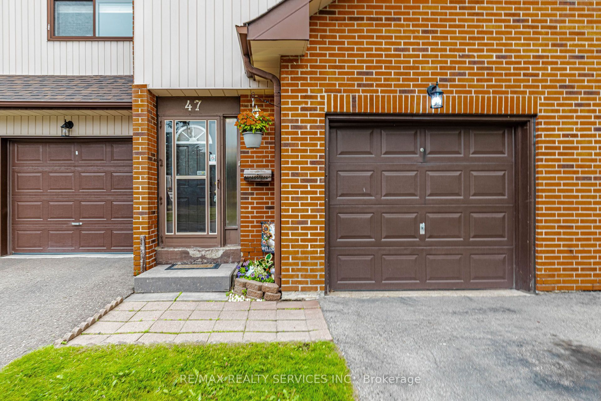 47 Dawson Crescent, Brampton, ON L6V 3M5 photo 3