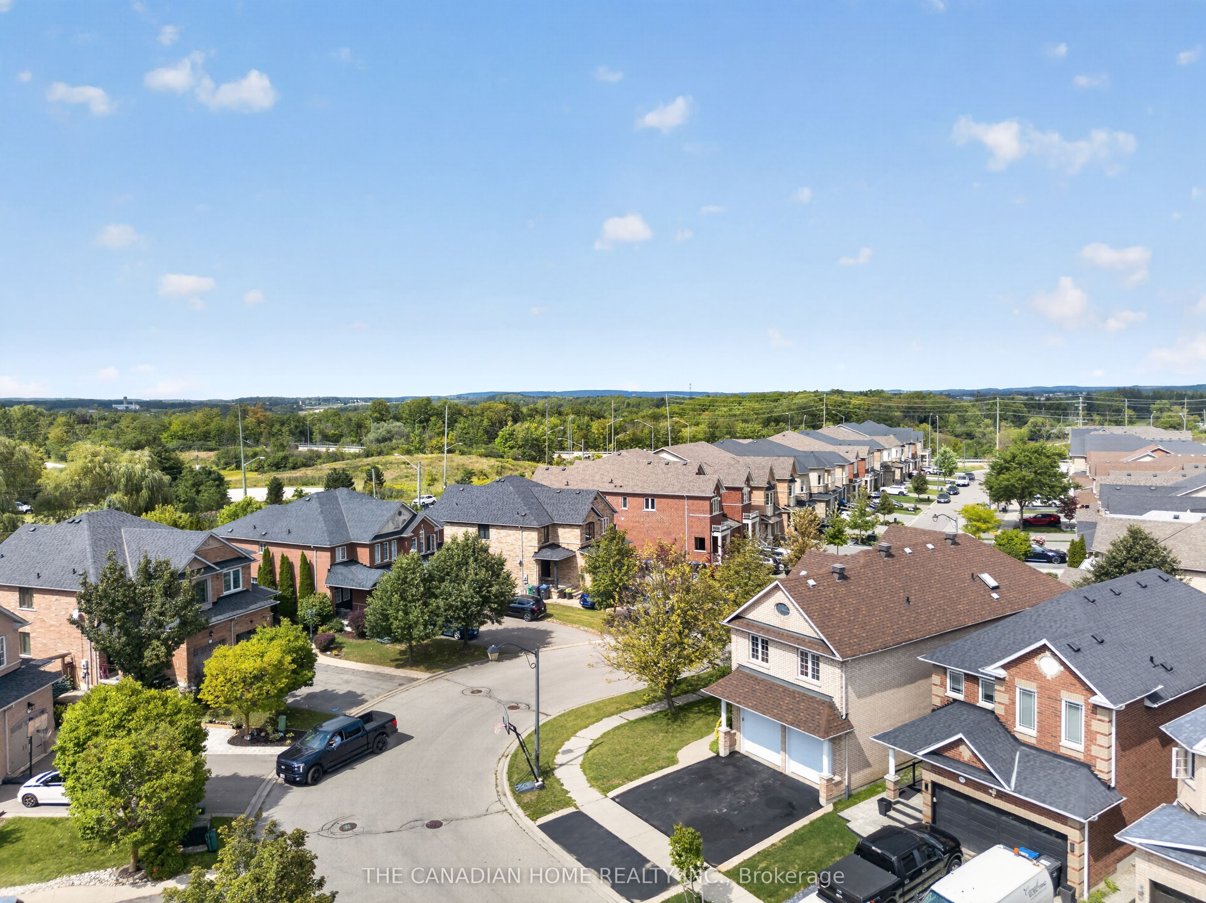 63 Humbershed Crescent, Caledon, ON L7E 2X4 photo 5