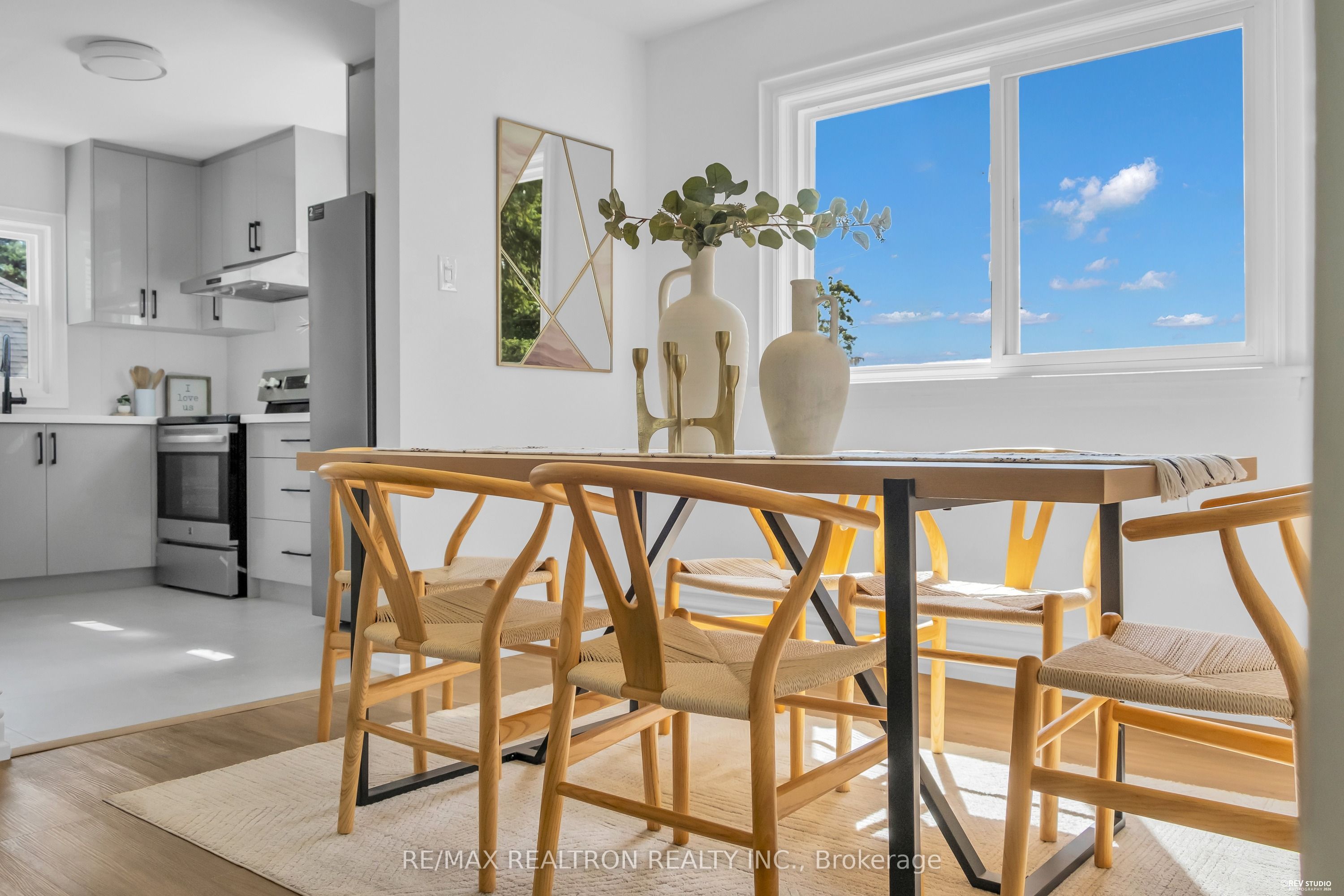11 Harrow Drive, Toronto, ON M6M 2X2 photo 4