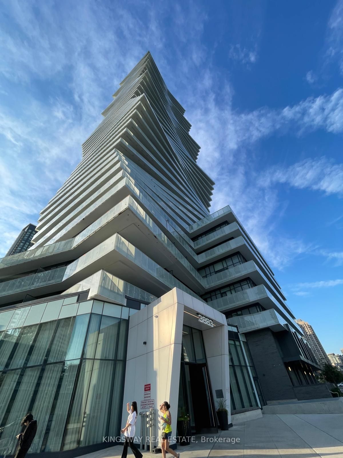 3883 Quartz Road 1211, Mississauga, ON L5B 0M4 photo 3