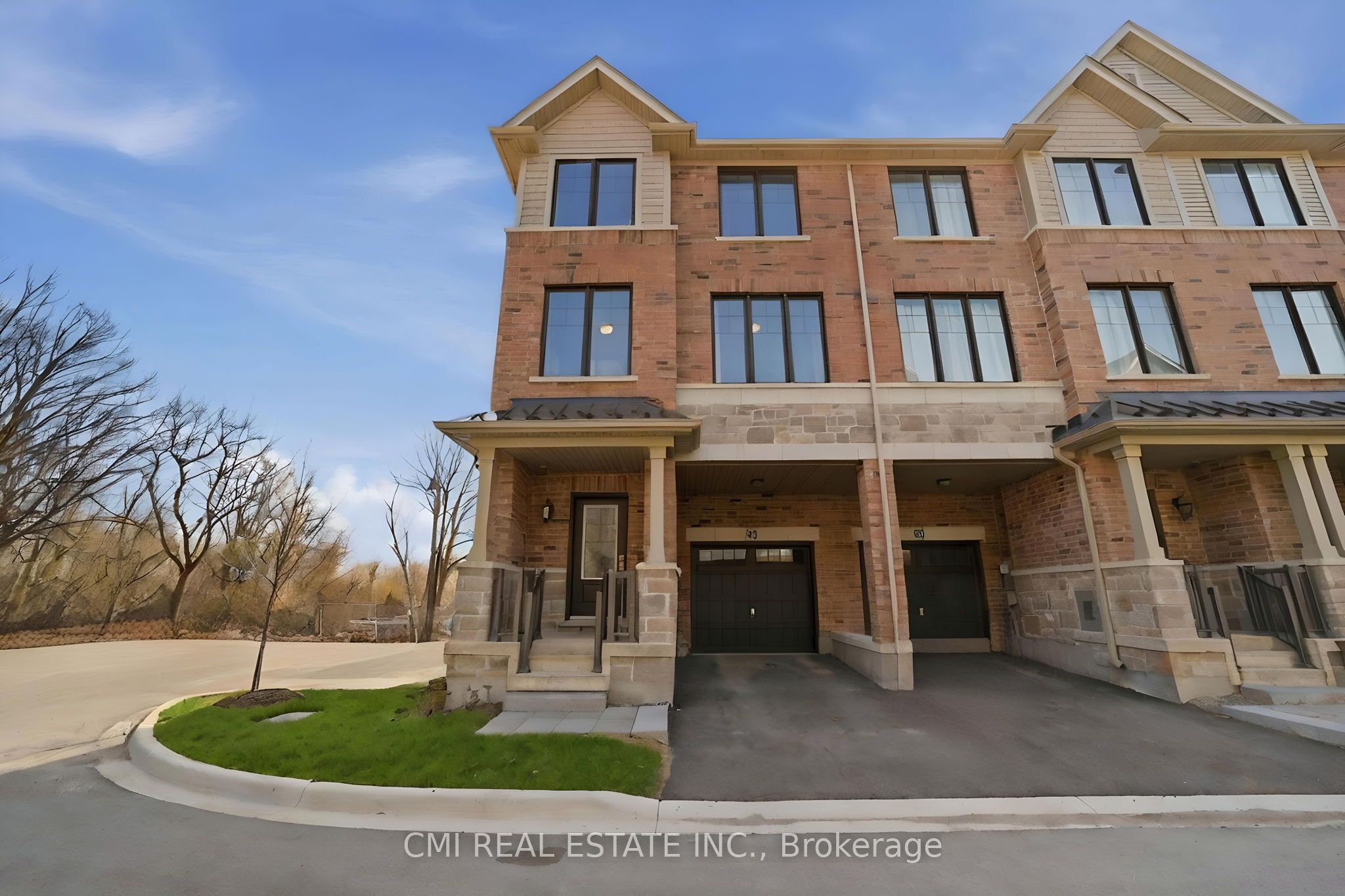 64 Folcroft Street, Brampton, ON L6Y 0B6 photo 3