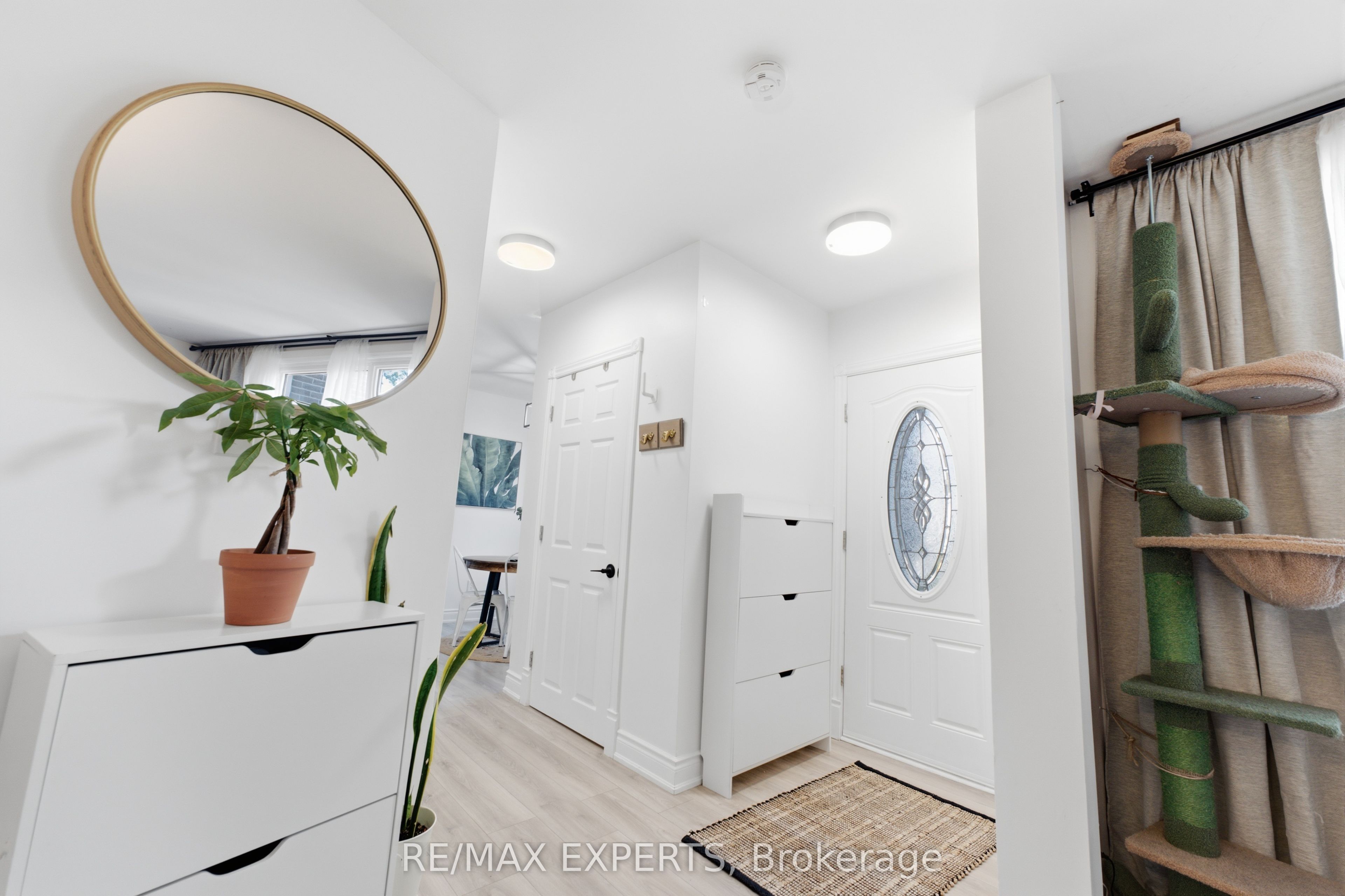 30 Tandridge Crescent 853, Toronto, ON M9W 2P2 photo 4