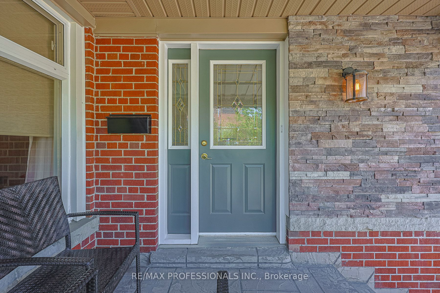 39 Sealcove Drive, Toronto, ON M9C 2C7 photo 3