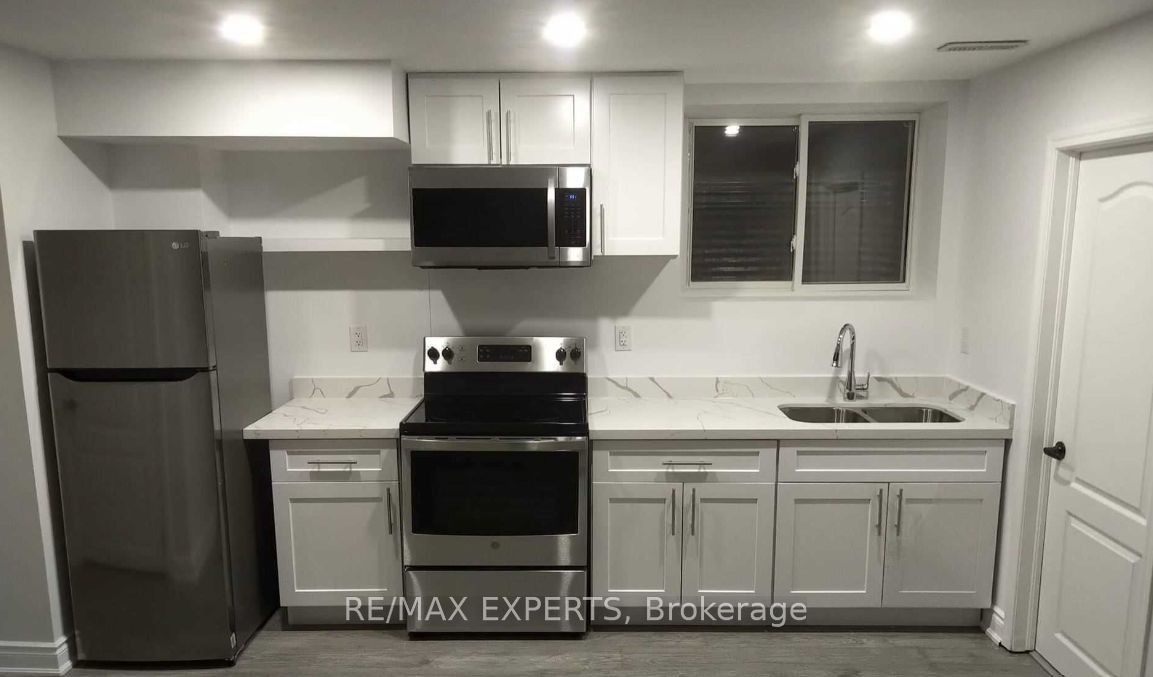 117 Baffin Crescent 2, Brampton, ON L7A 4K9