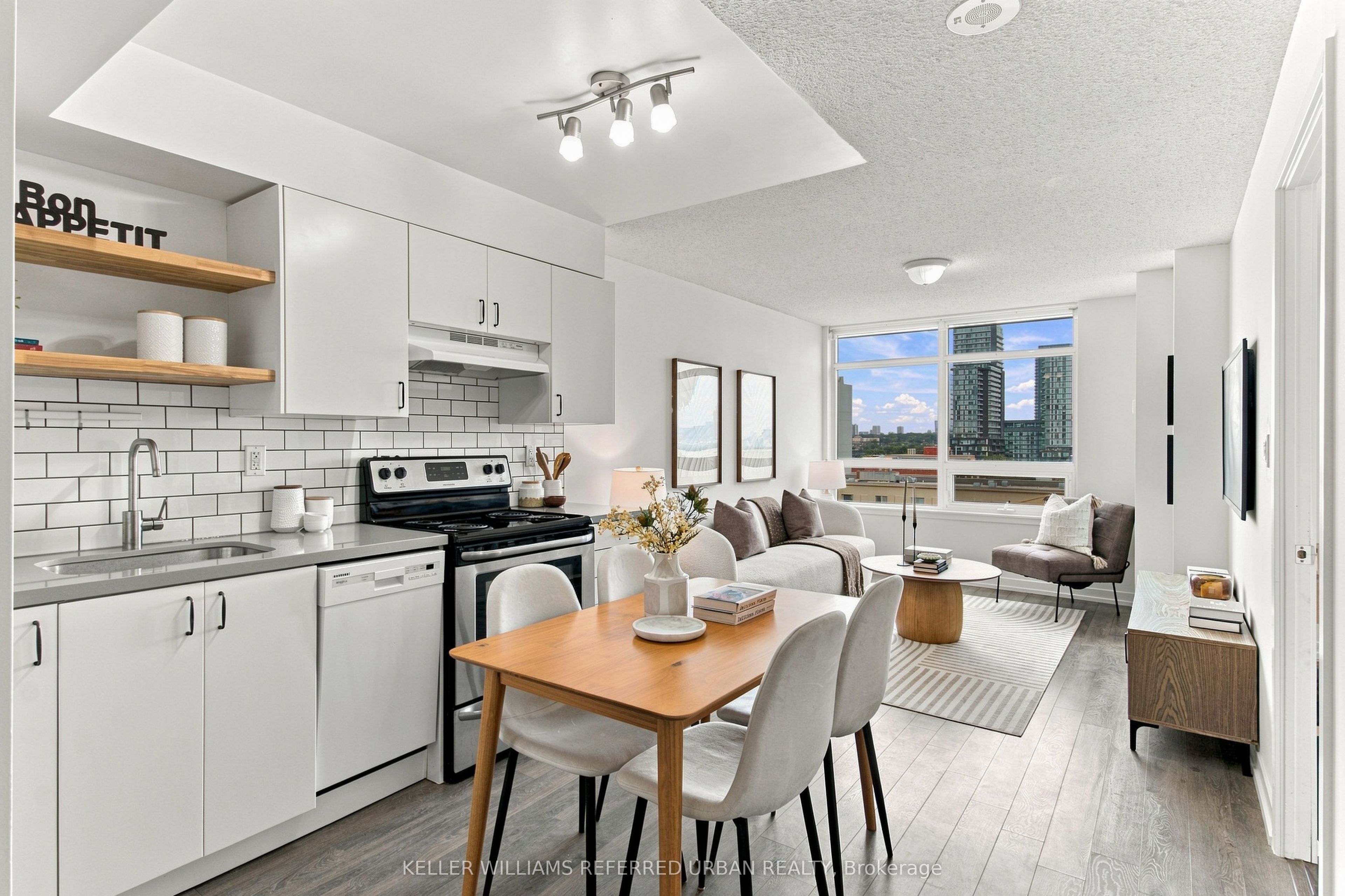 816 Lansdowne Avenue 1014, Toronto, ON M6H 4K6 photo 2