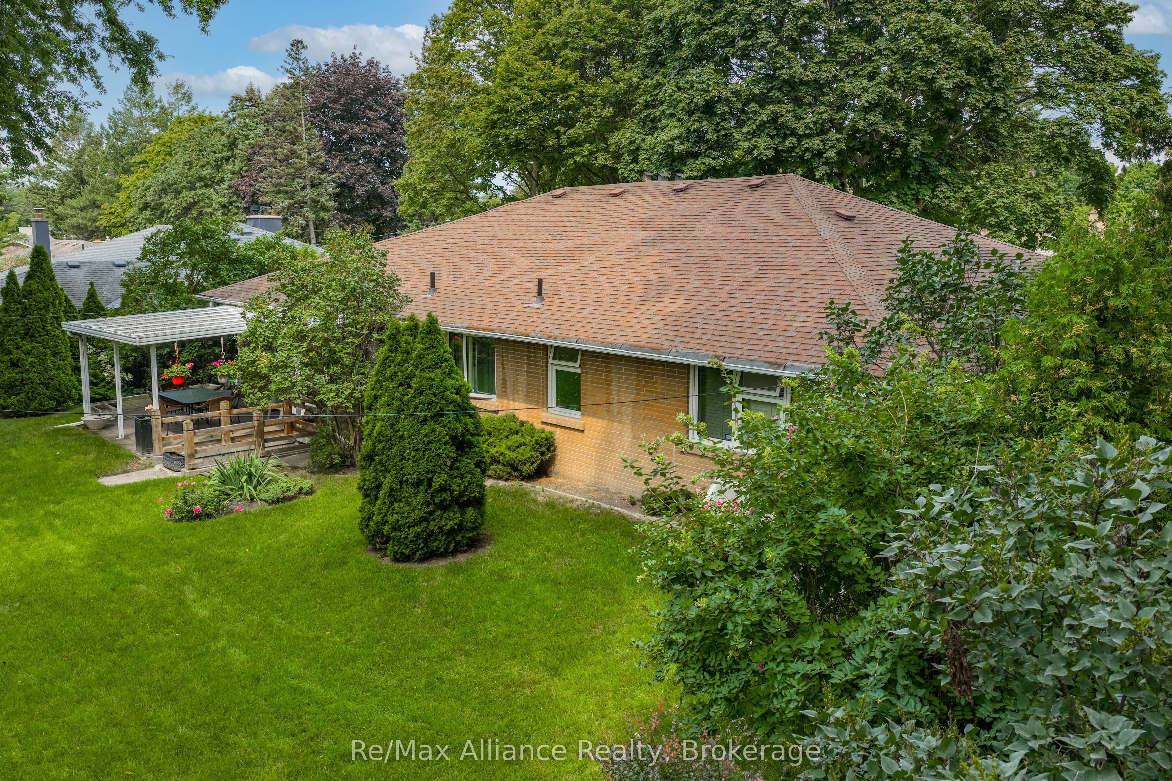 410 The Kingsway, Toronto, ON M9A 3V9 photo 5