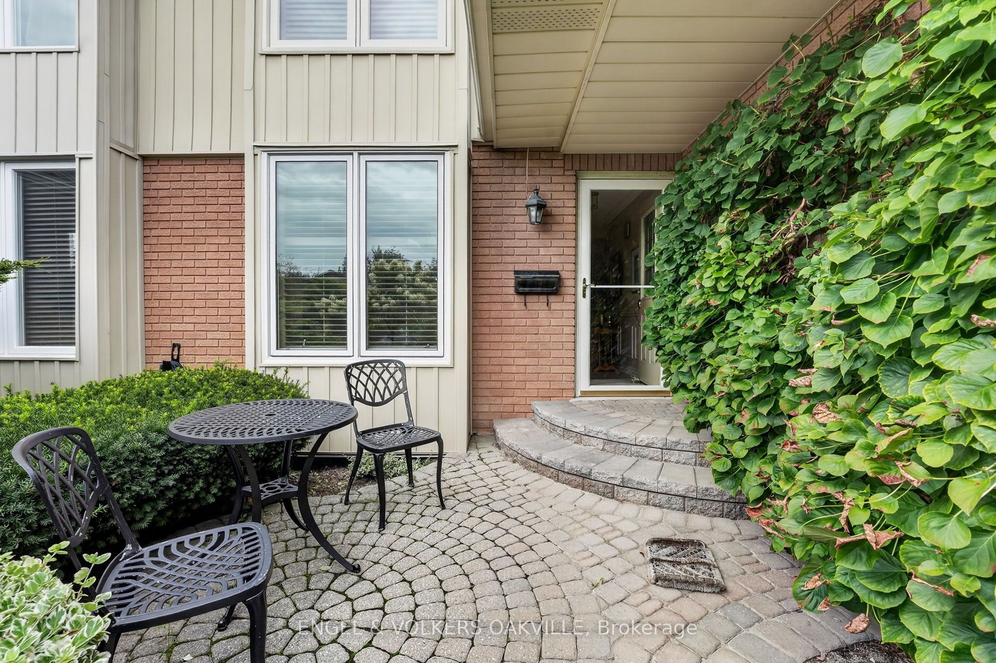4300 Pheasant Run, Mississauga, ON L5L 2B9 photo 3