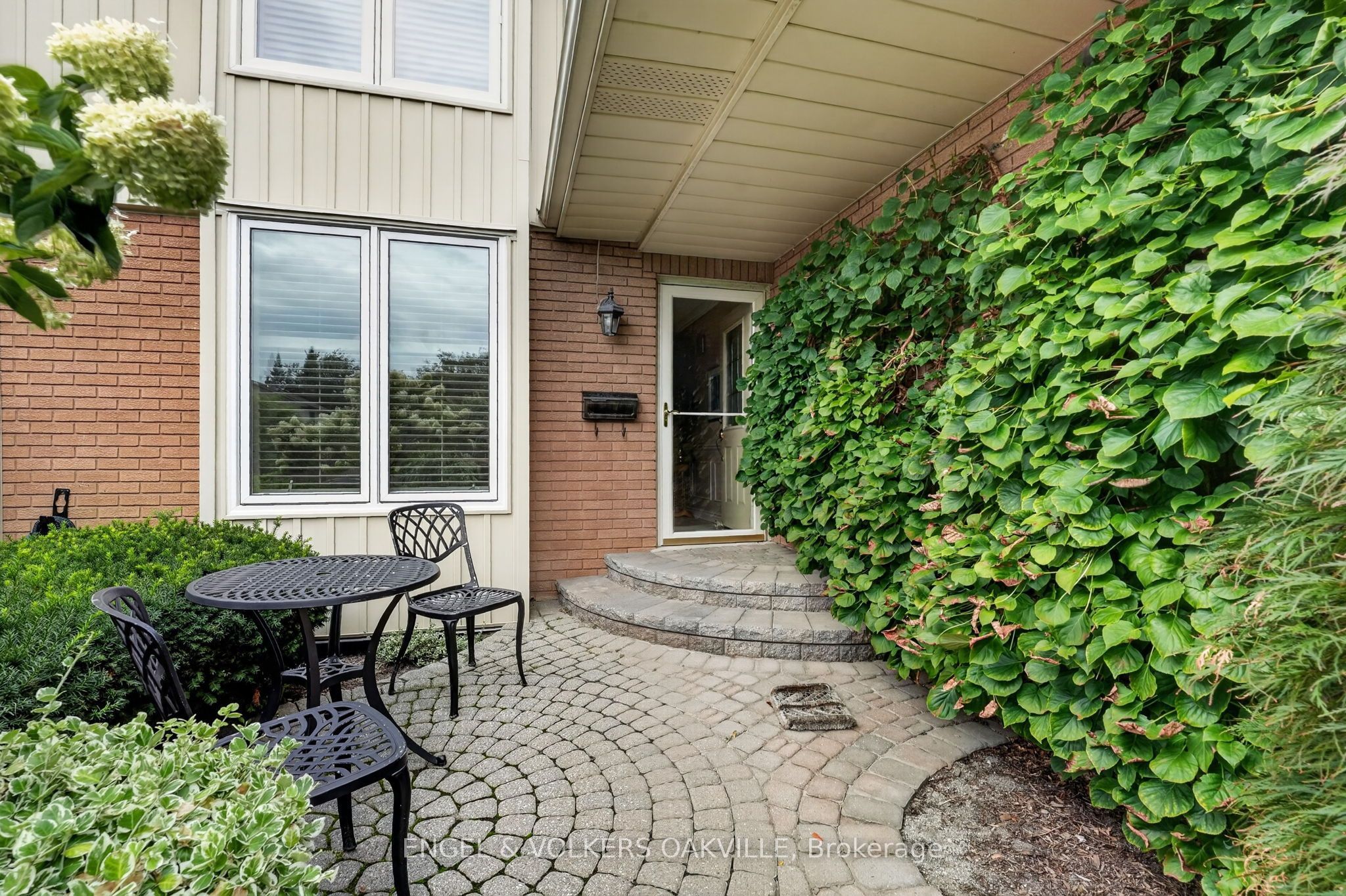 4300 Pheasant Run, Mississauga, ON L5L 2B9 photo 4