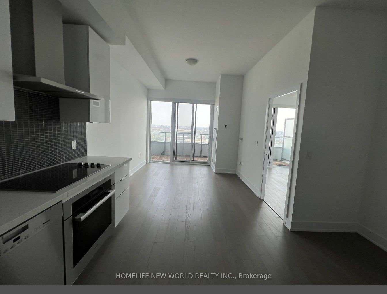 30 Shore Breeze Drive 6303, Toronto, ON M8V 0J1 photo 2