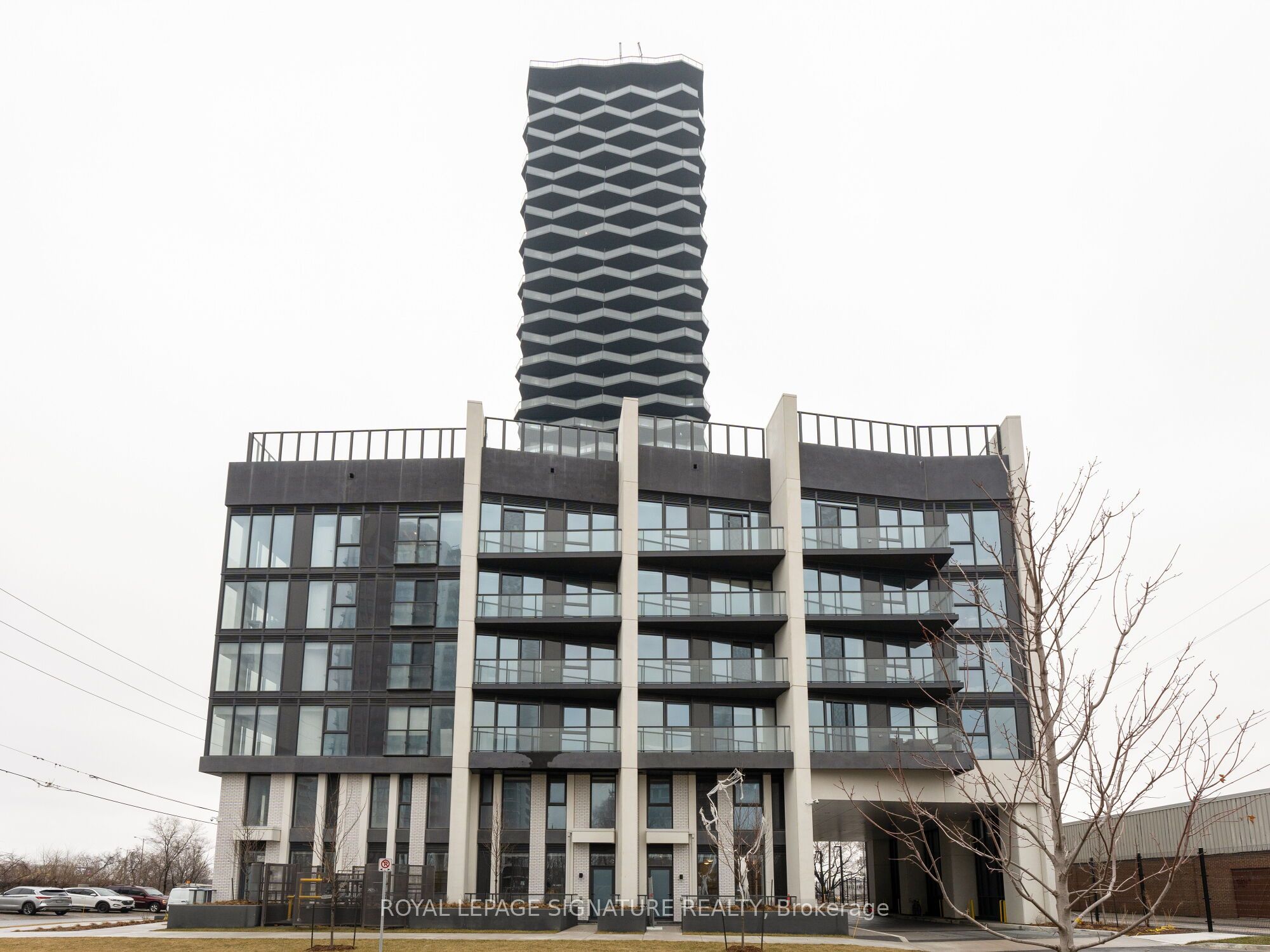 36 Zorra Street 1909, Toronto, ON M8Z 0G5 photo 2