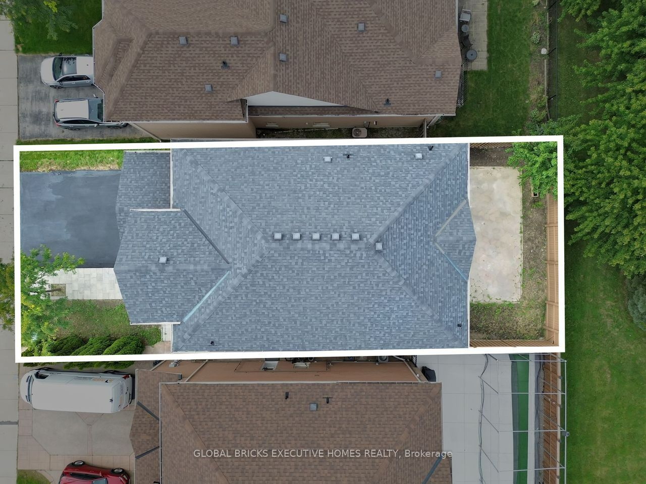 122 Pappain Crescent, Brampton, ON L7A 3J7 photo 3