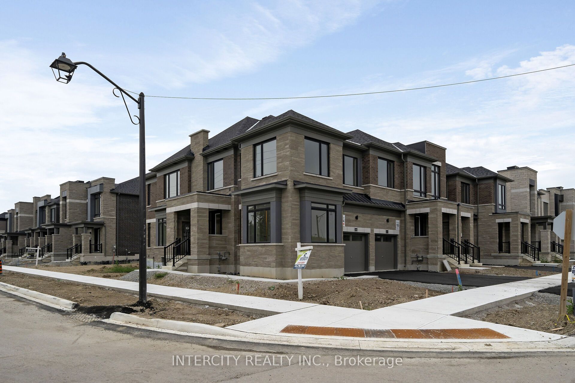 13969 Chickadee Lane 20-104, Caledon, ON L7E 4N1 photo 2
