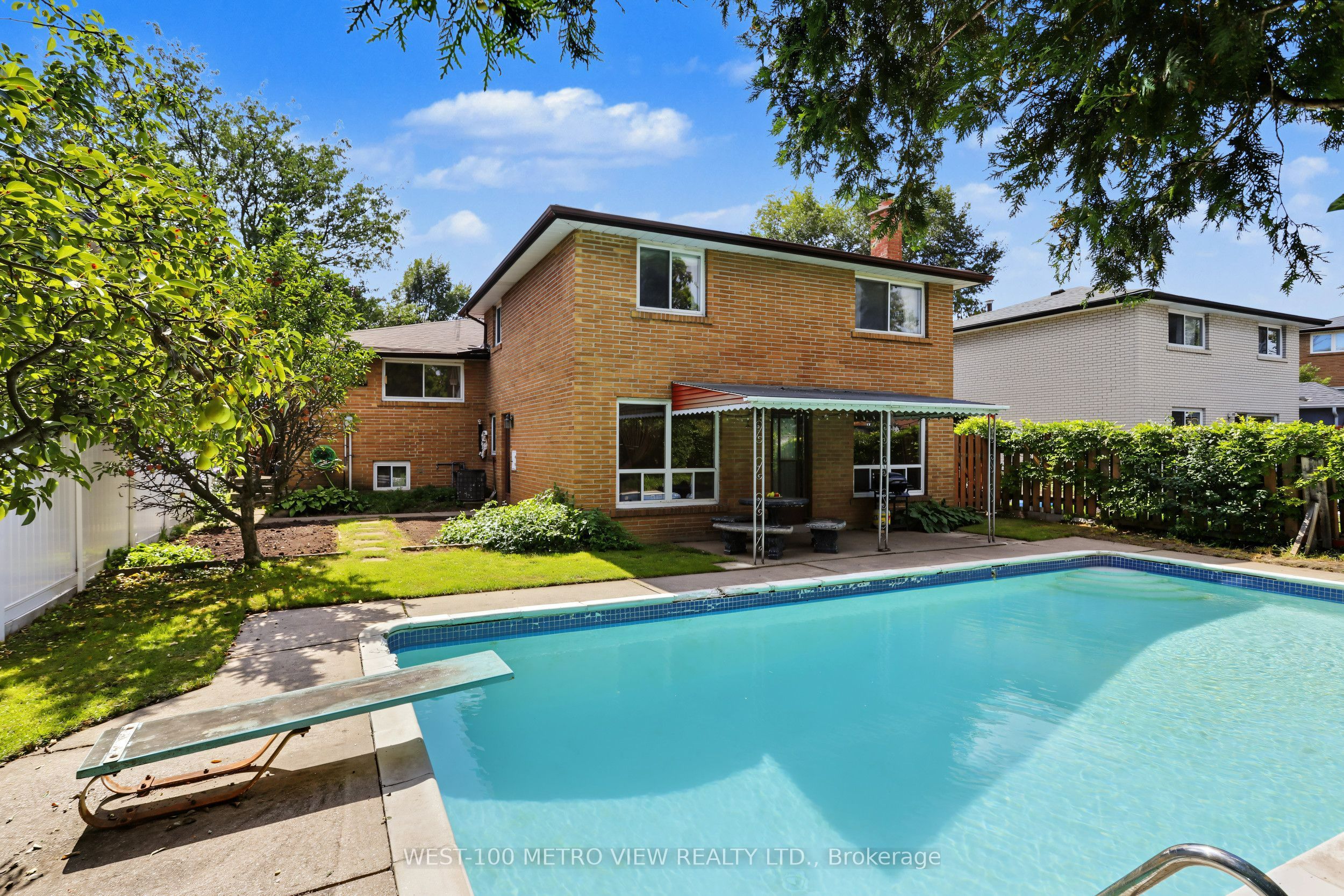 2163 Asta Drive, Mississauga, ON L5A 2T6 photo 5