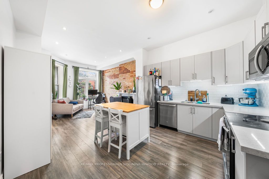 13 Spencer Avenue, Toronto, ON M6K 2J4 photo 5
