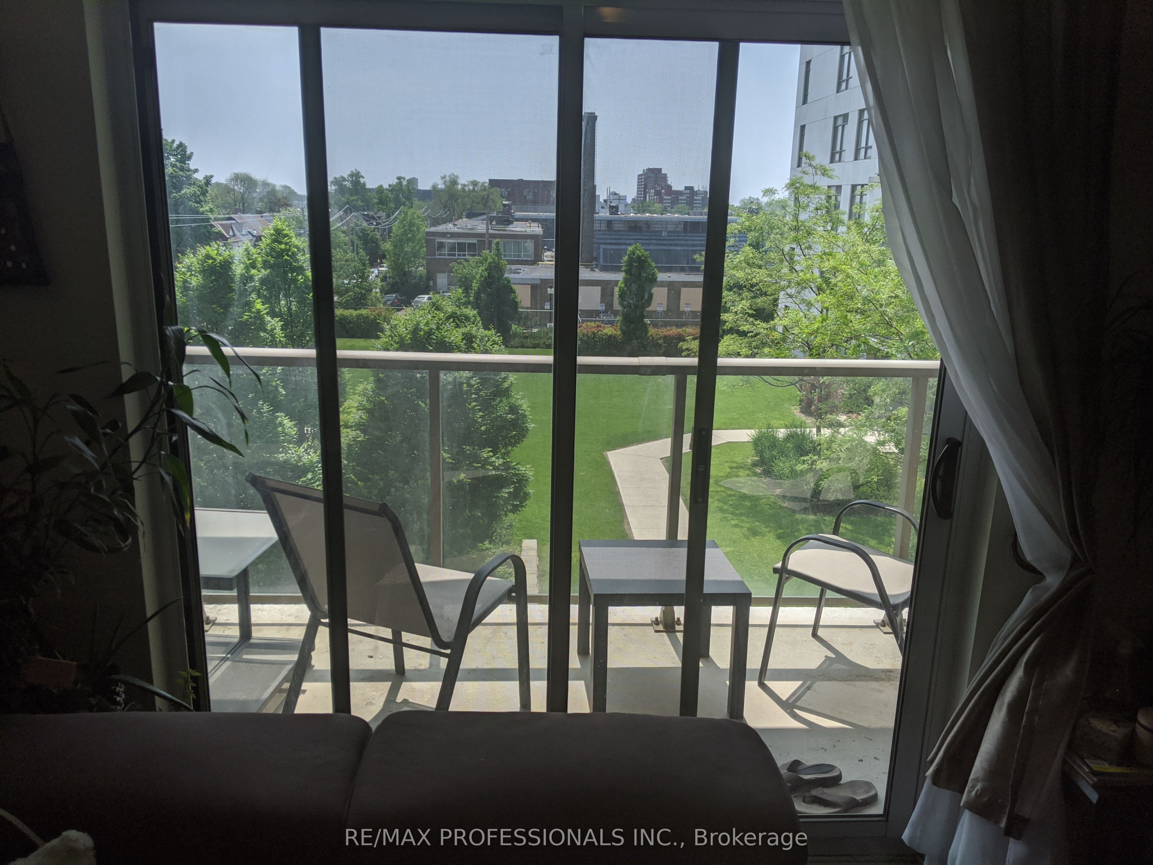 812 Lansdowne Avenue 325, Toronto, ON M6H 4K5 photo 5