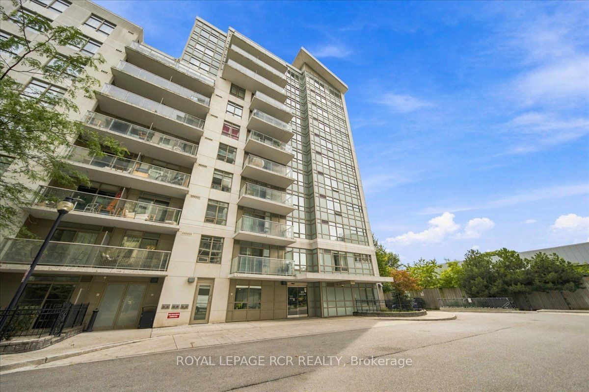 812 Lansdowne Avenue 908, Toronto, ON M6H 4K5 photo 2