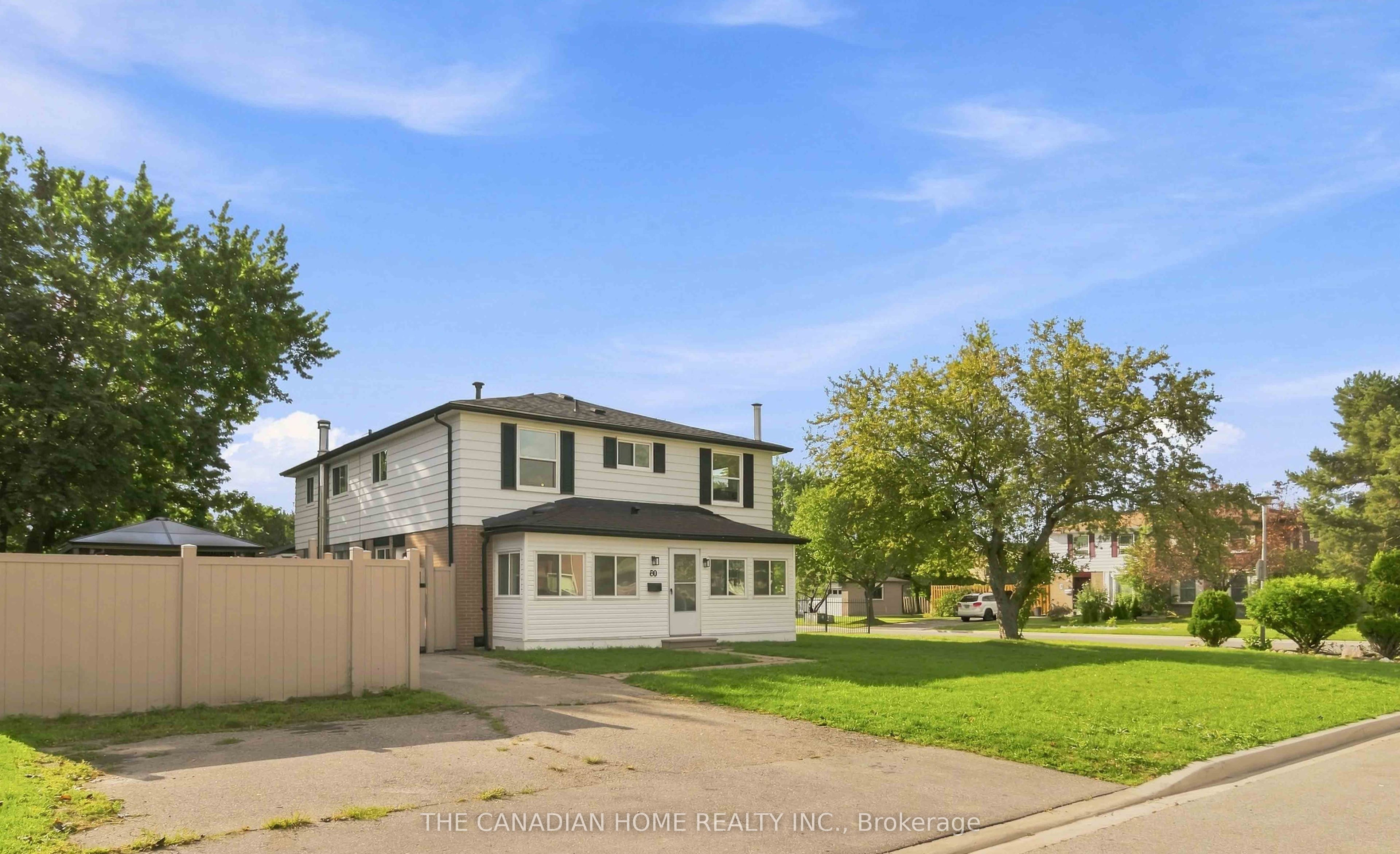 80 Flamingo Crescent, Brampton, ON L6T 2G7
