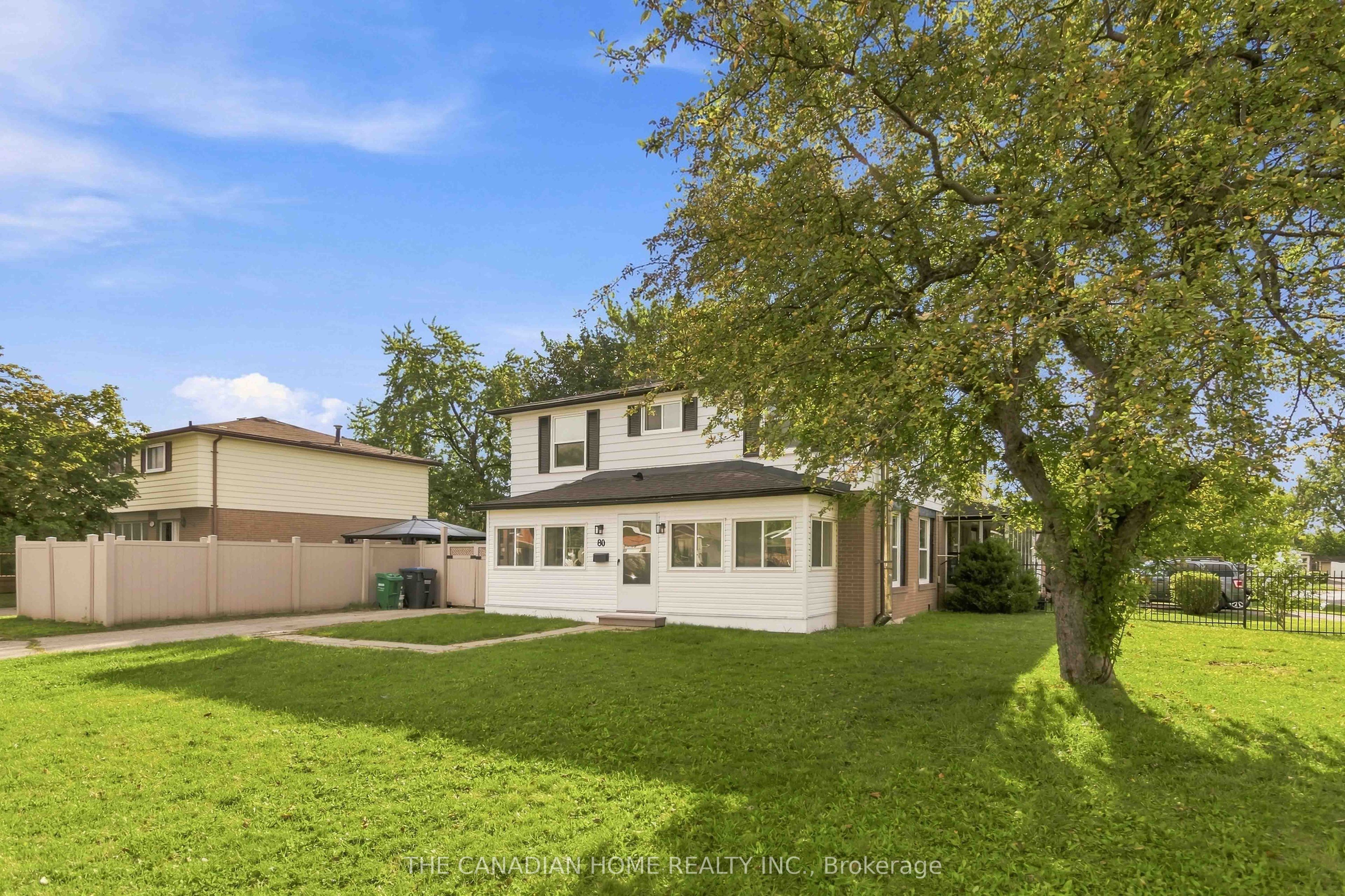 80 Flamingo Crescent, Brampton, ON L6T 2G7 photo 3